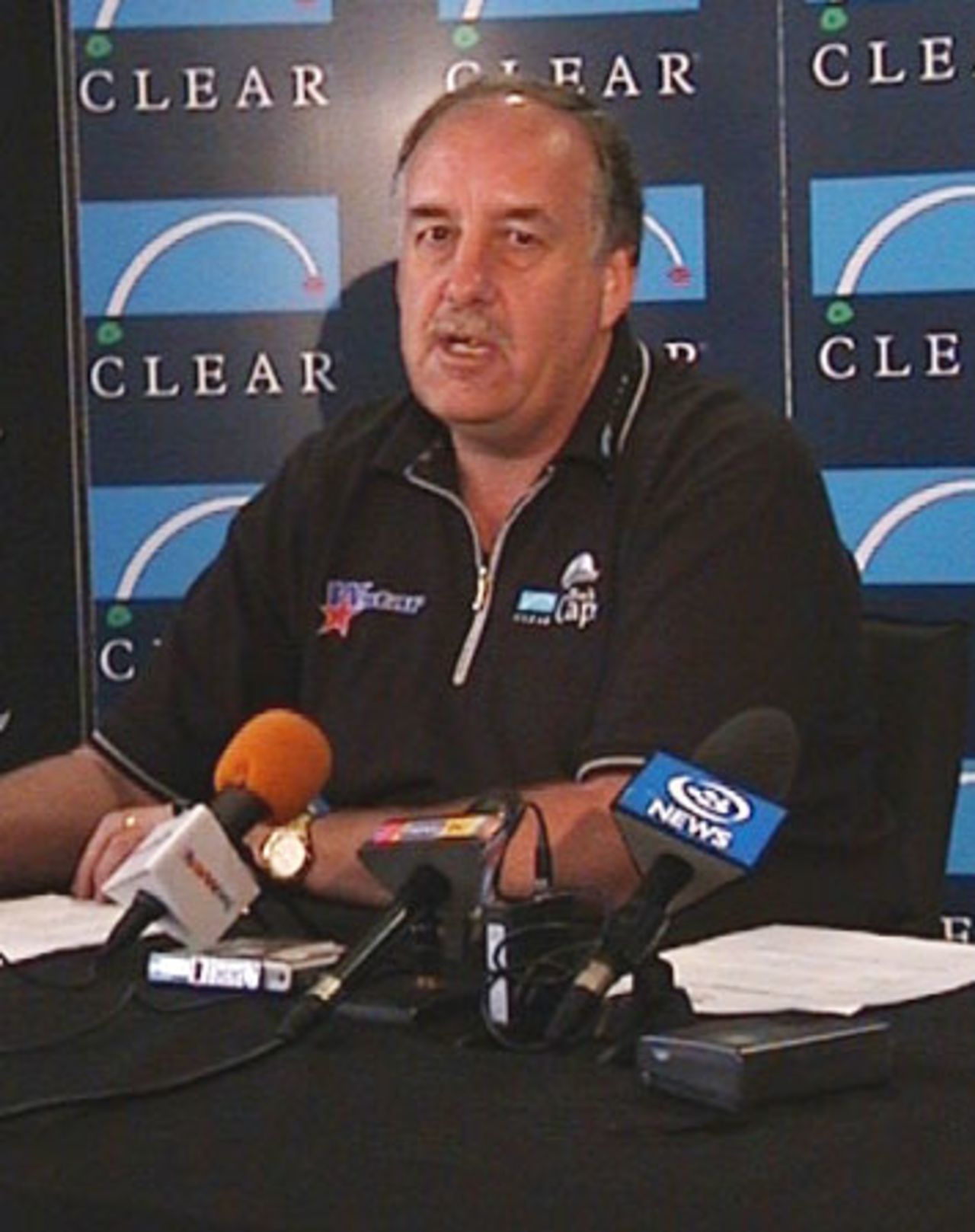 New Zealand coach Denis Aberhart names the New Zealand team to tour Australia in 2001/02. 5 October 2001.