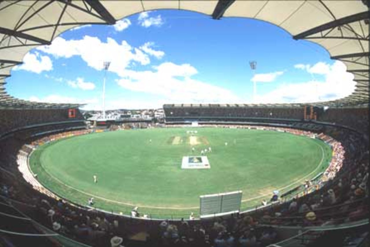 9 Nov 1999: A general view of The Gabba cricket ground during the First Test Match between Australia and Pakistan at The Gabba in Brisbane, Australia.