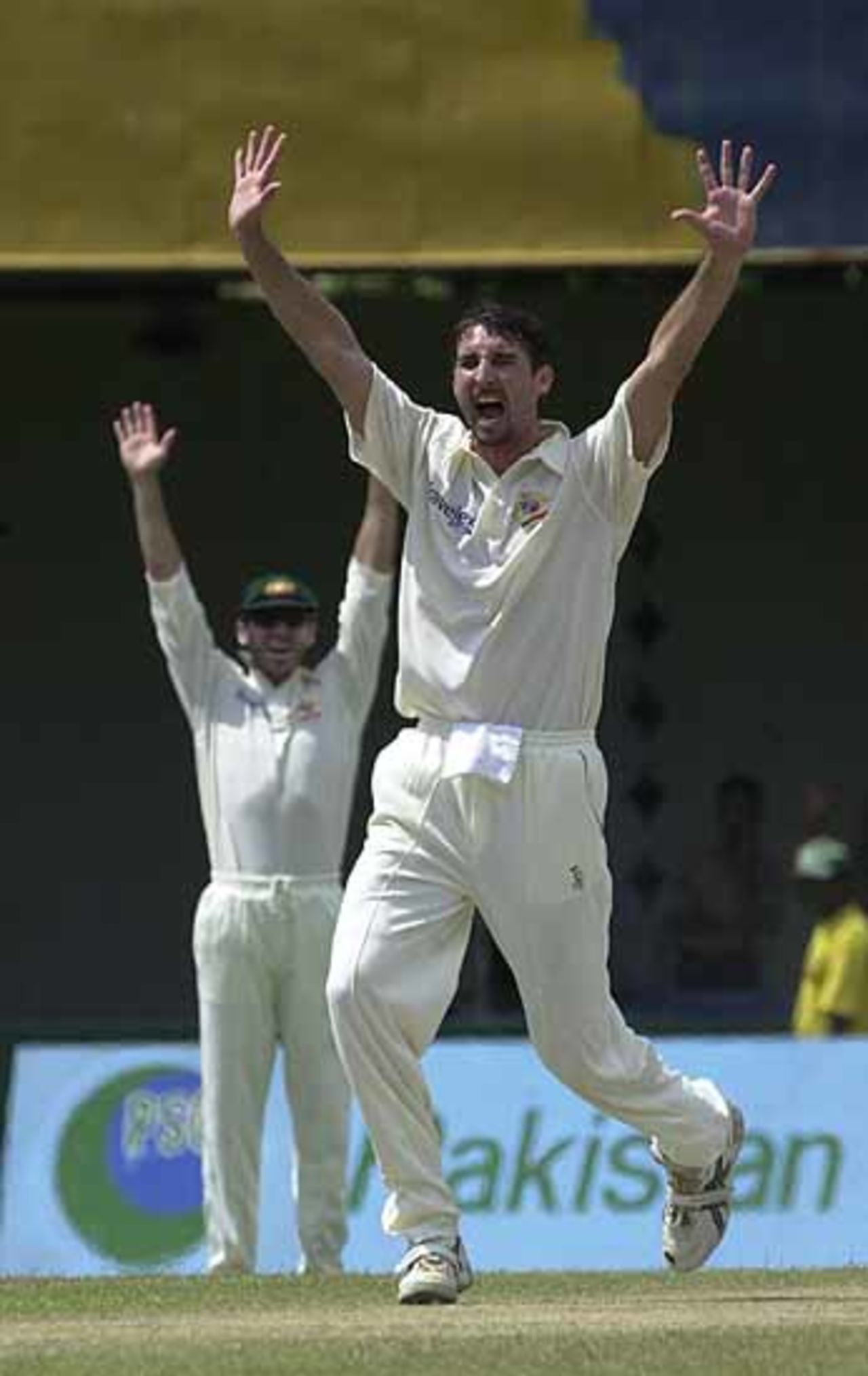 1st Test: Australia v Pakistan. 3-7 Oct 2002