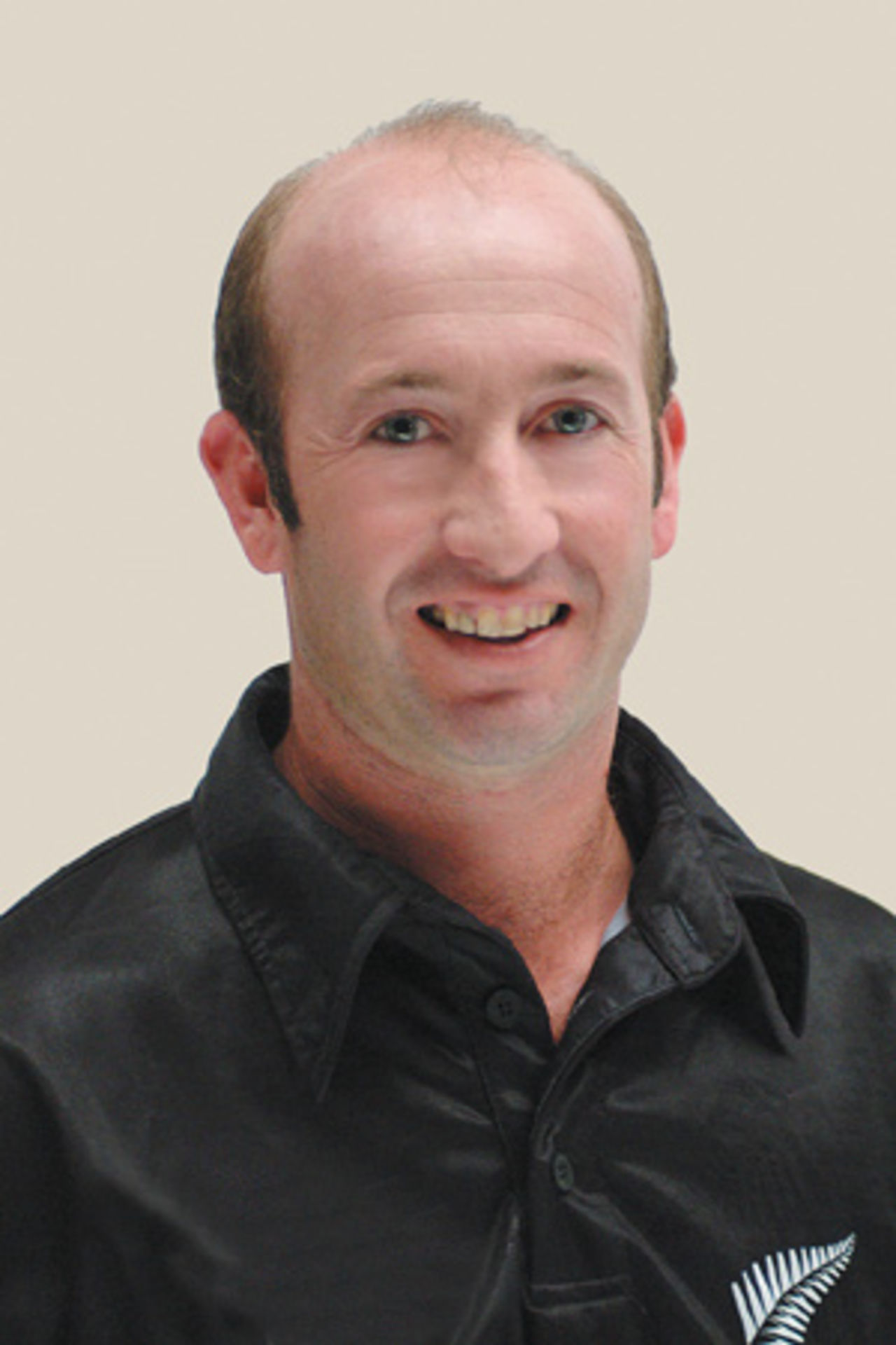 Portrait of Chris Harris - New Zealand player in the 2002/03 season.