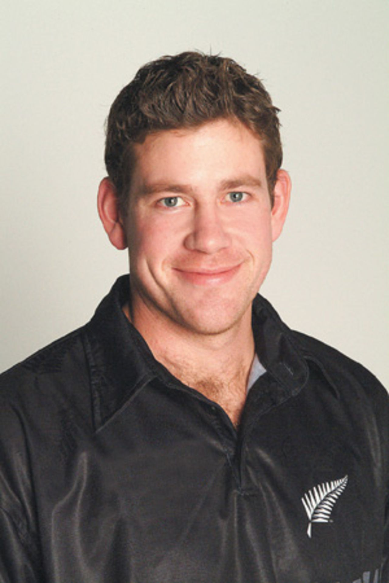 Portrait of Jacob Oram - New Zealand player in the 2002/03 season.