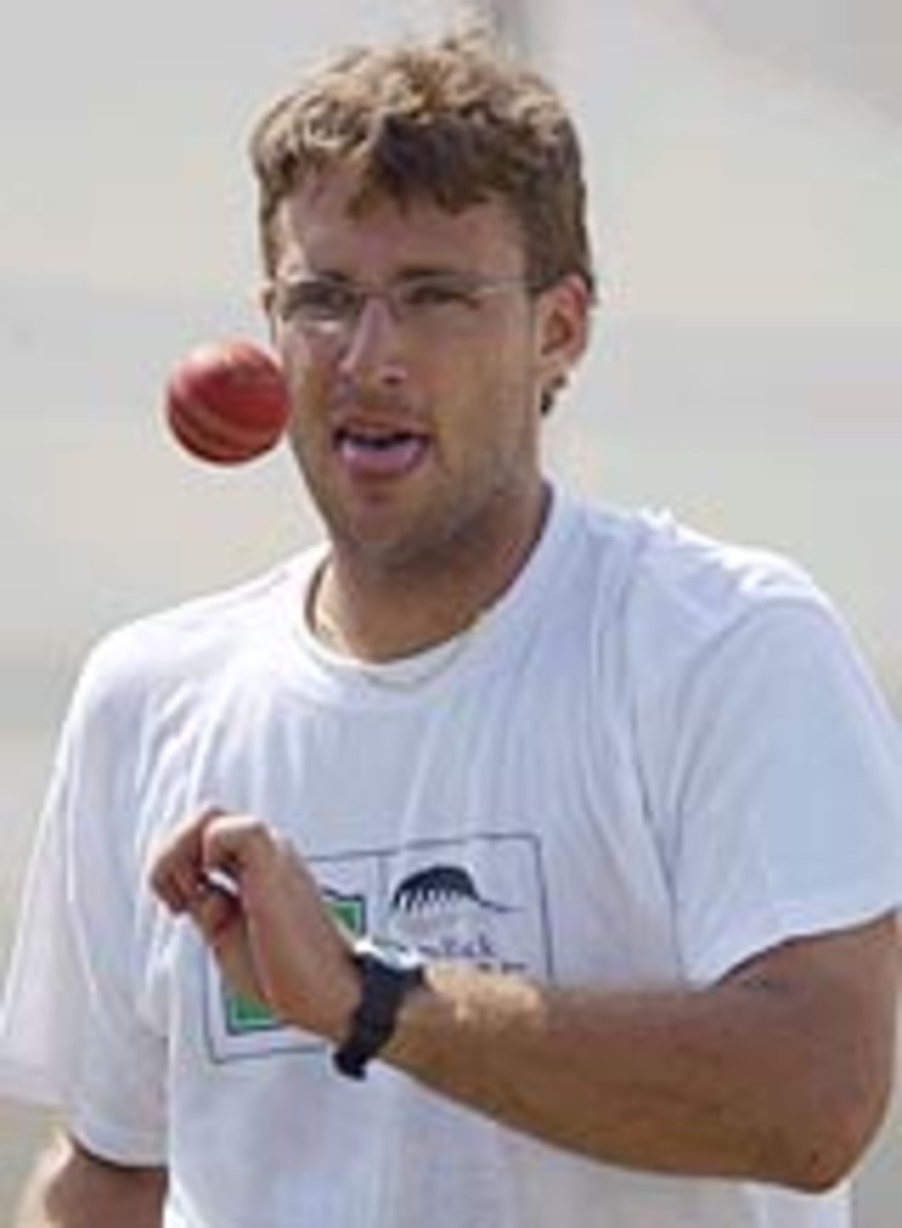 Daniel Vettori at the nets during New Zealand's series in India, October 7, 2003