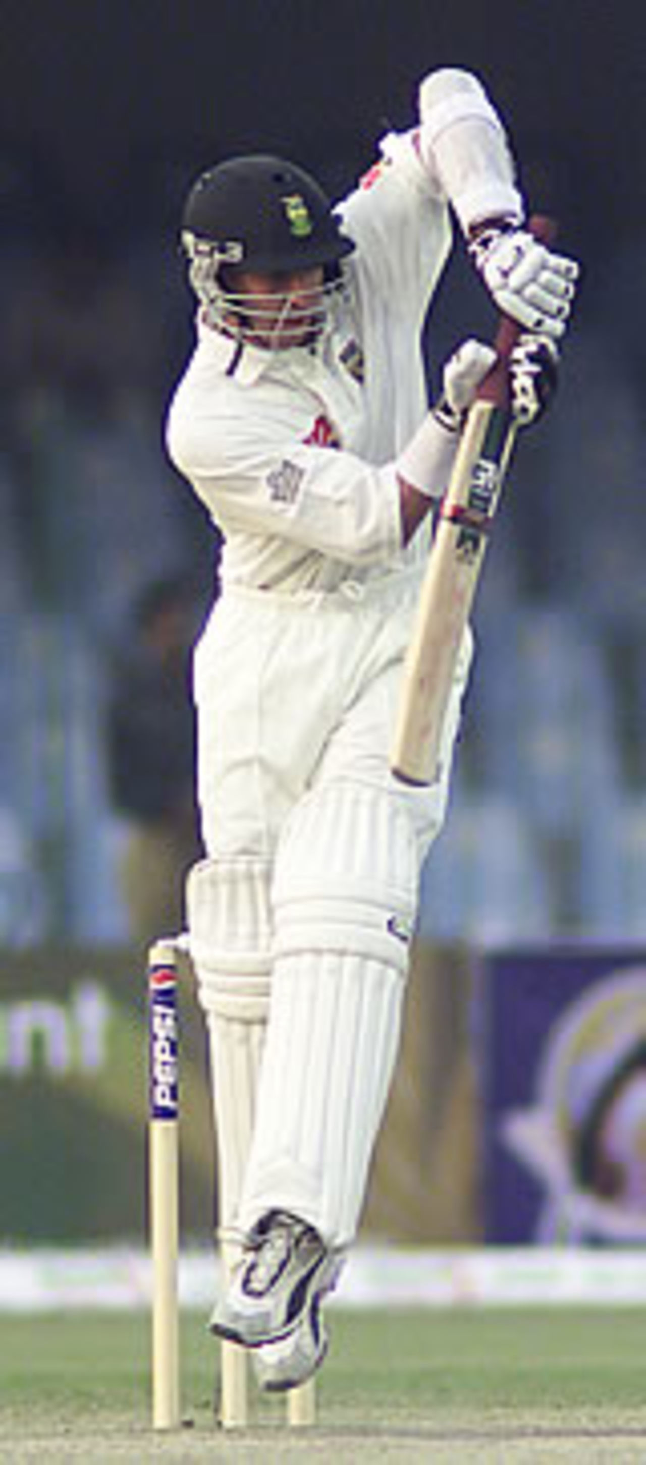 Boeta Dippenaar turns one to leg during his 25*, Pakistan v South Africa, Day 3, 1st Test, Lahore, October 19, 2003.