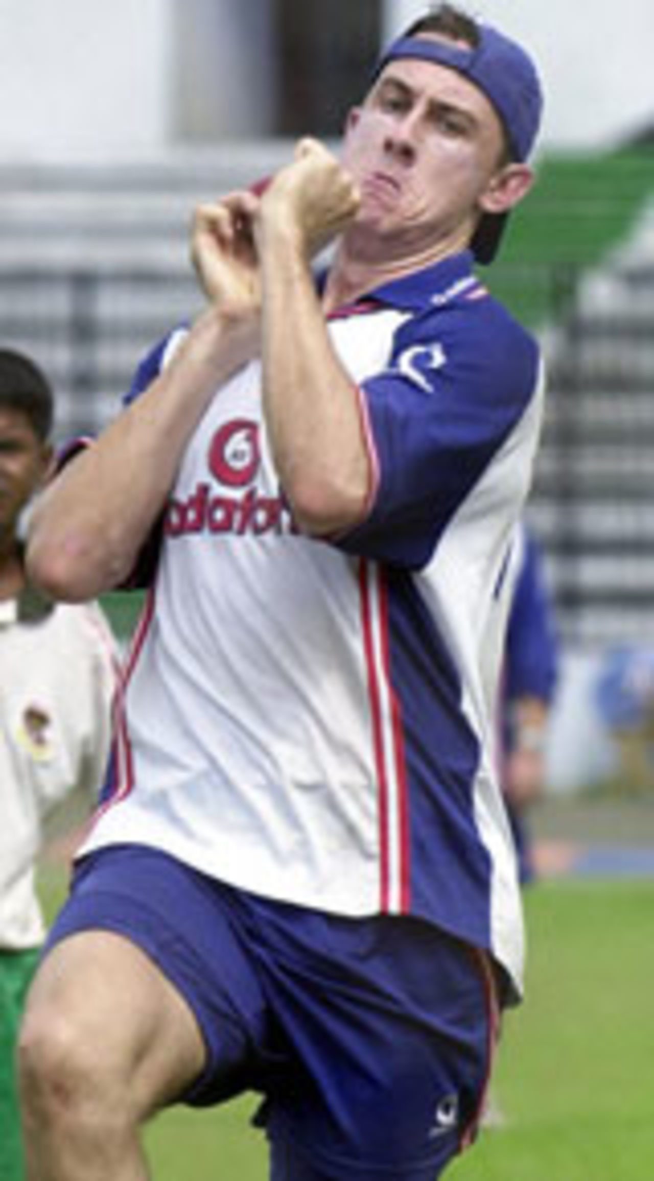 Rikki Clarke practising ahead of Bang v Eng, 1st Test, Dhaka, October 20, 2003