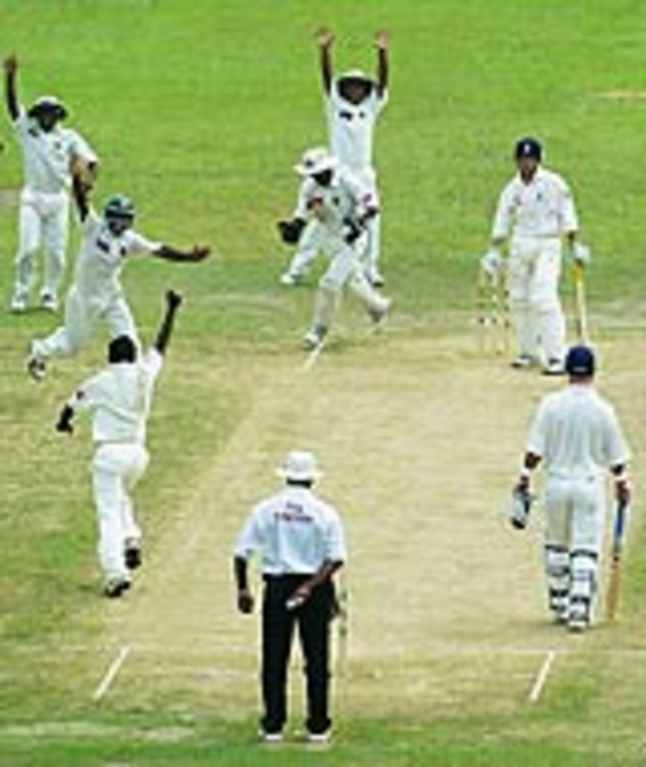 Chris Read is caught by Khaled Mashud, bowled Enamul Haque jnr for 1 , Bangladesh v England, 1st Test, Dhaka, October 23, 2003