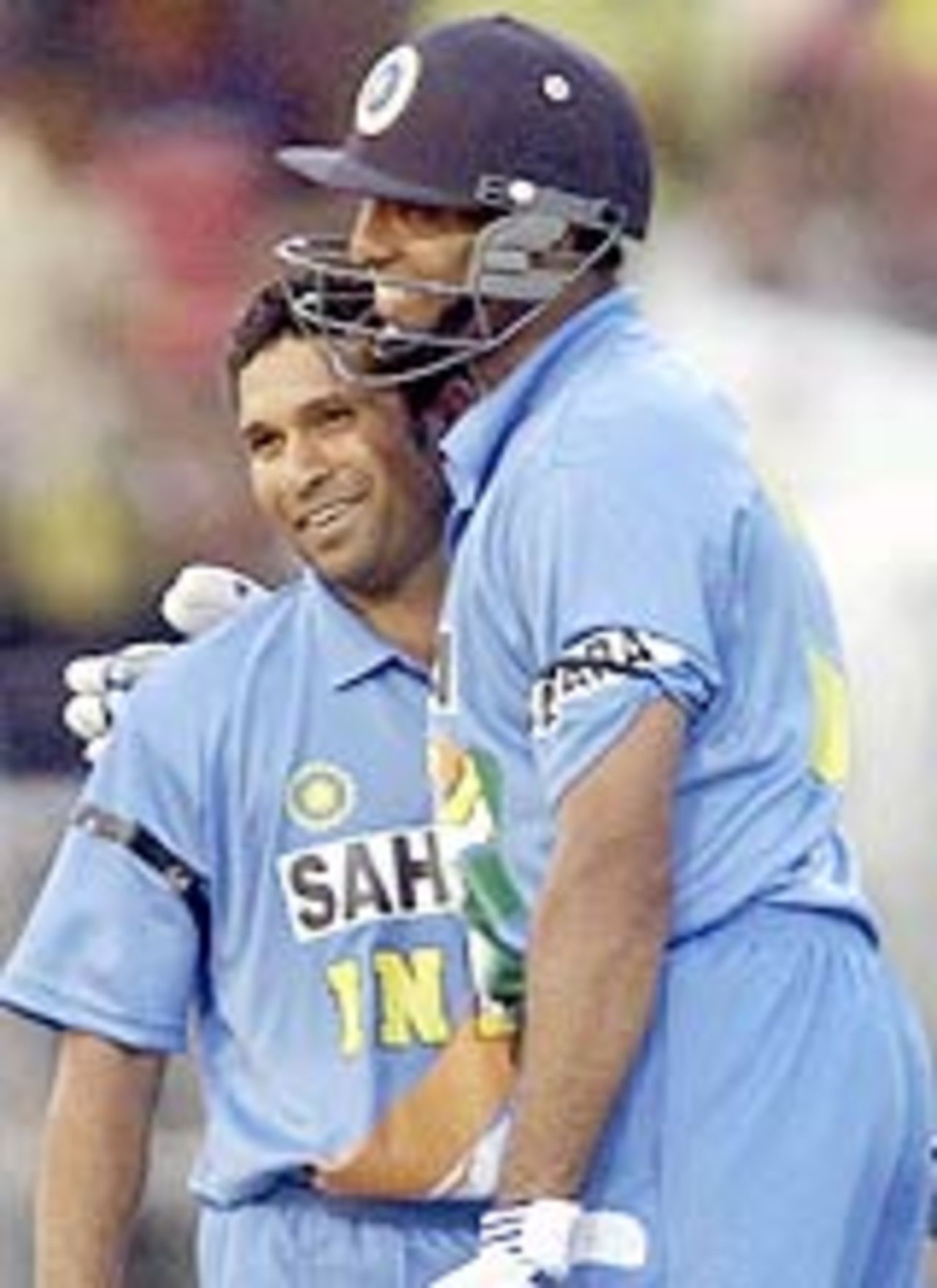 VVS Laxman congratulates Sachin Tendulkar, India v Australia, TVS Cup, Game 2, October 26, 2003