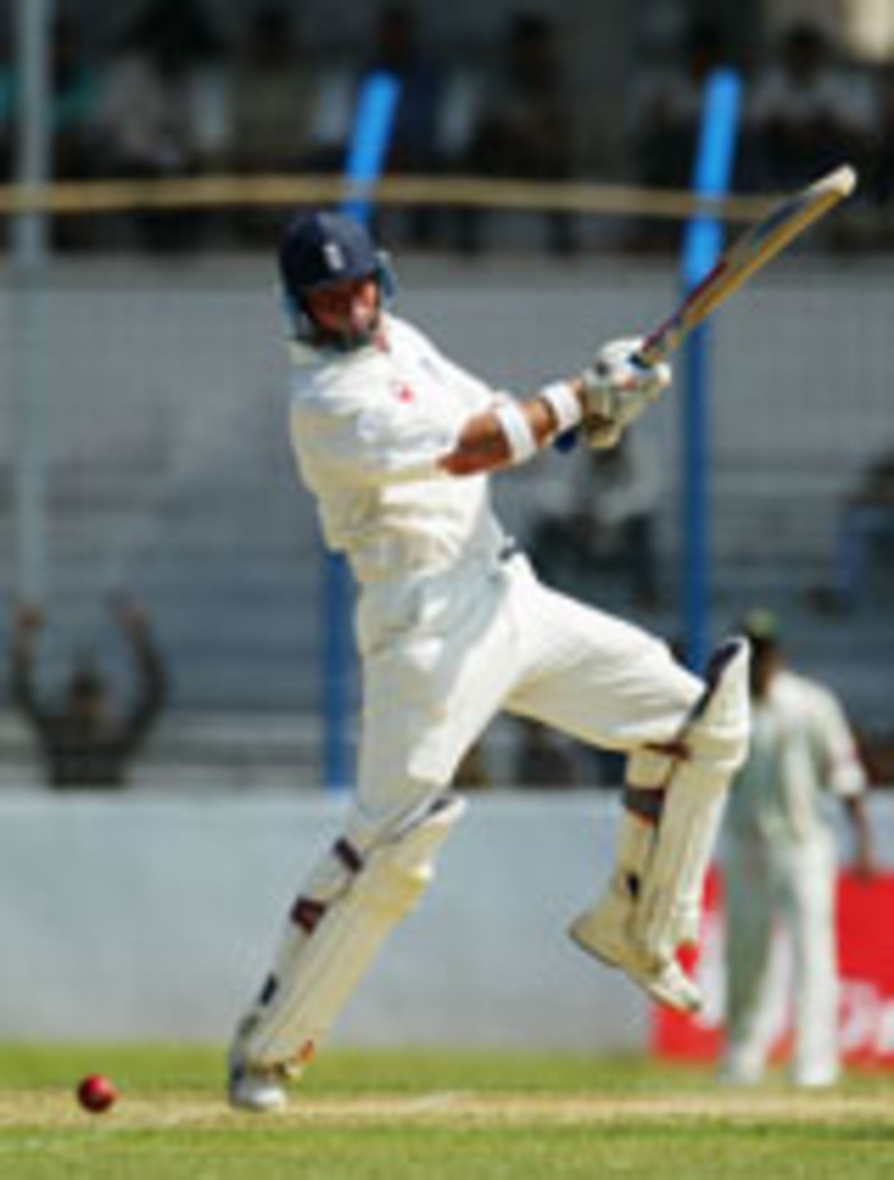 Nasser Hussain square cuts, Bangladesh v England, 2nd Test, Chittagong, October 30, 2003