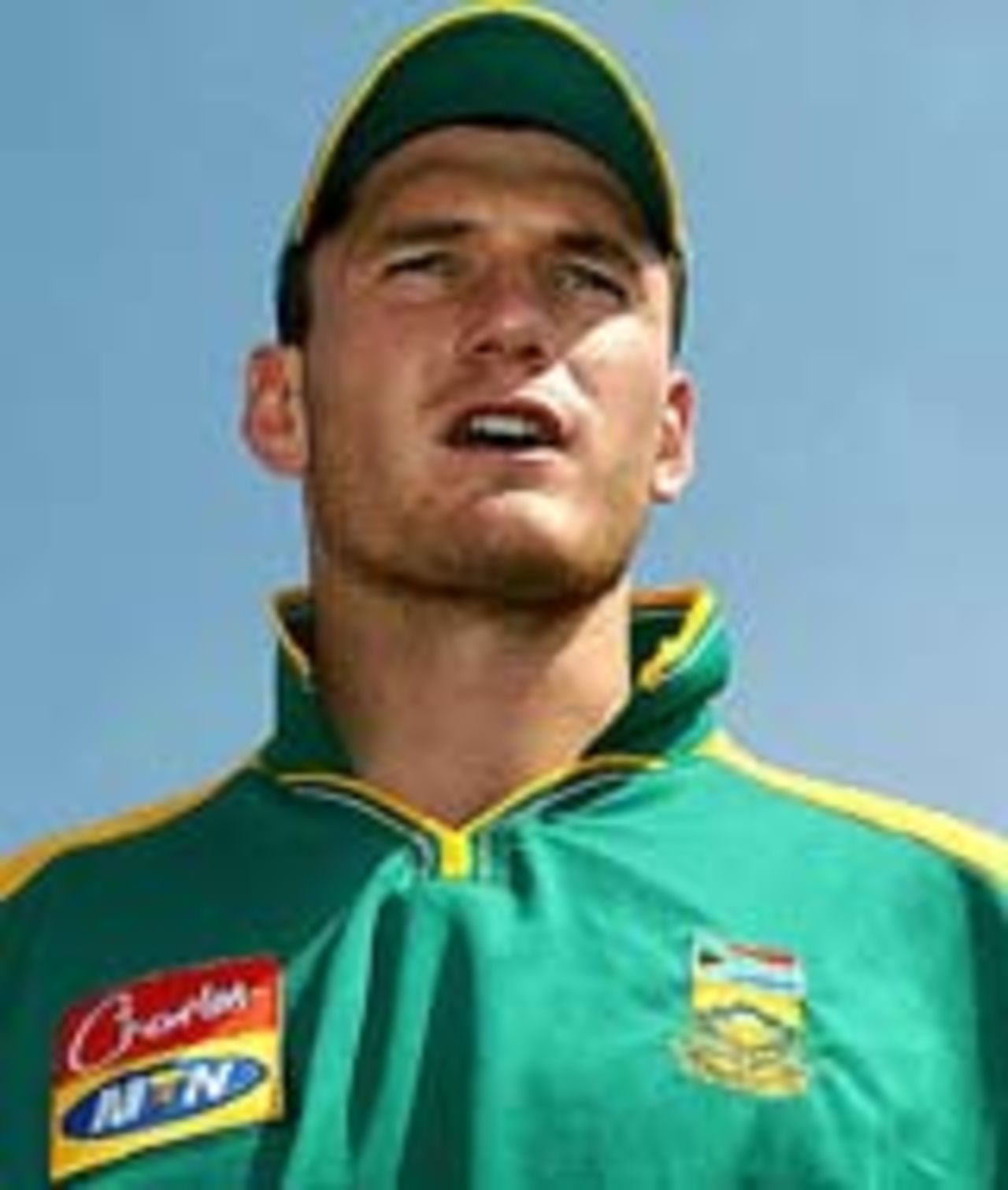 Graeme Smith addresses a press conference at Faisalabad, October 23, 2003
