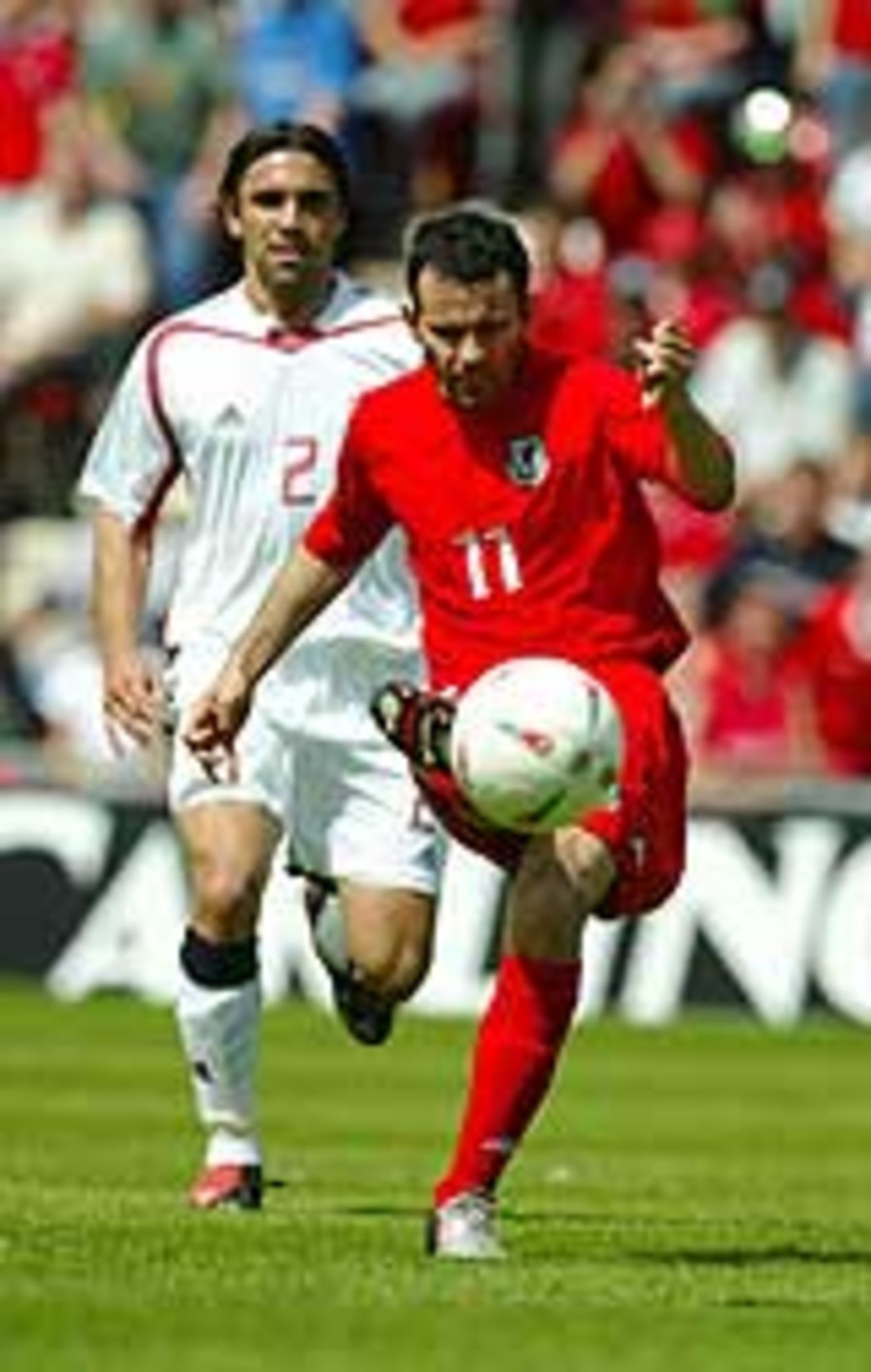 Ryan Giggs playing for Wales (March 2004)