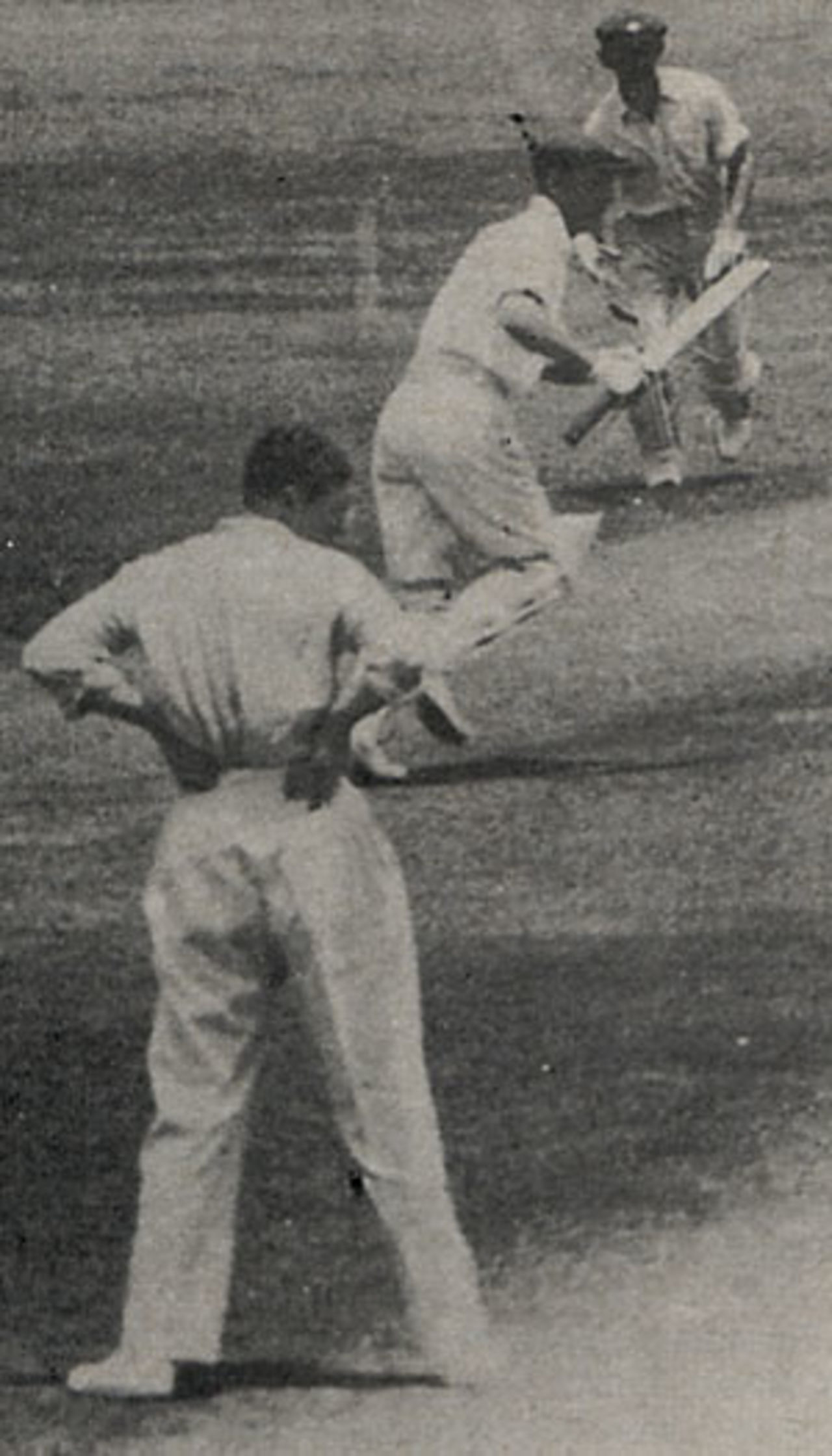 Leo O'Connor of Queensland sets off for a single during the match against MCC at the Brisbane Exhibition Ground in November 1924