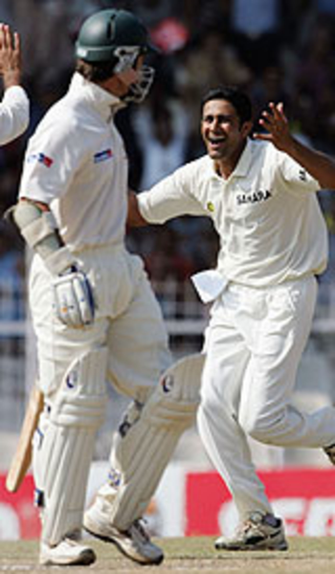 Anil Kumble celebrates after getting Justin Langer, 2nd Test, Chennai, 3rd day, October 16, 2004