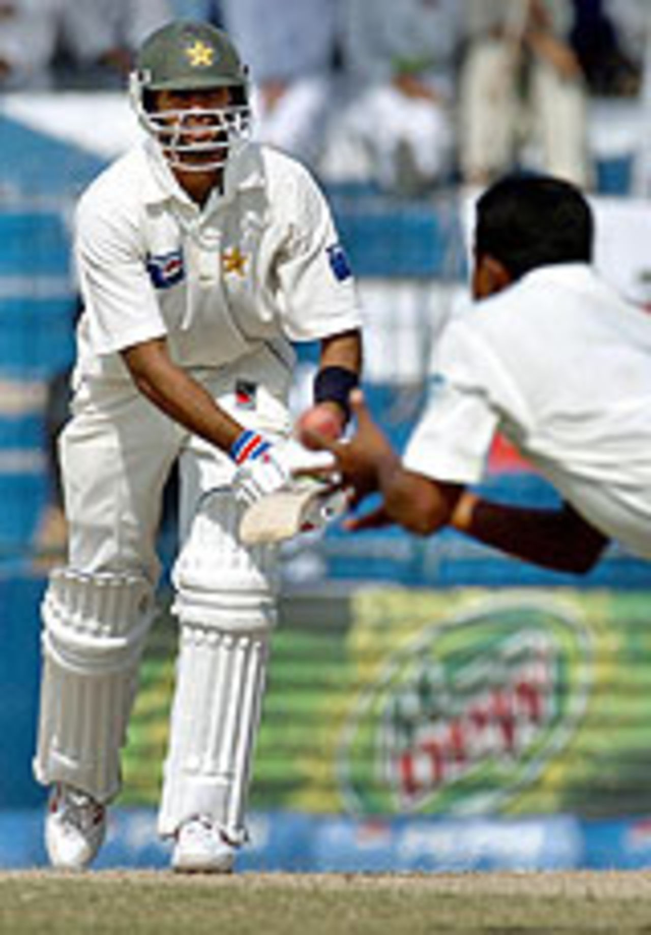 Shoaib Malik is caught and bowled by Rangana Herath, Pakistan v Sri Lanka, 1st Test, 5th day, October 24, 2004