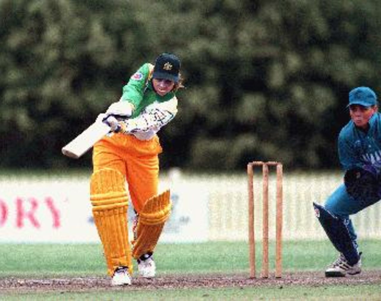Joanne Broadbent drives for Australia during the Aust V NZ ODI at Bankstown, November 5 1997