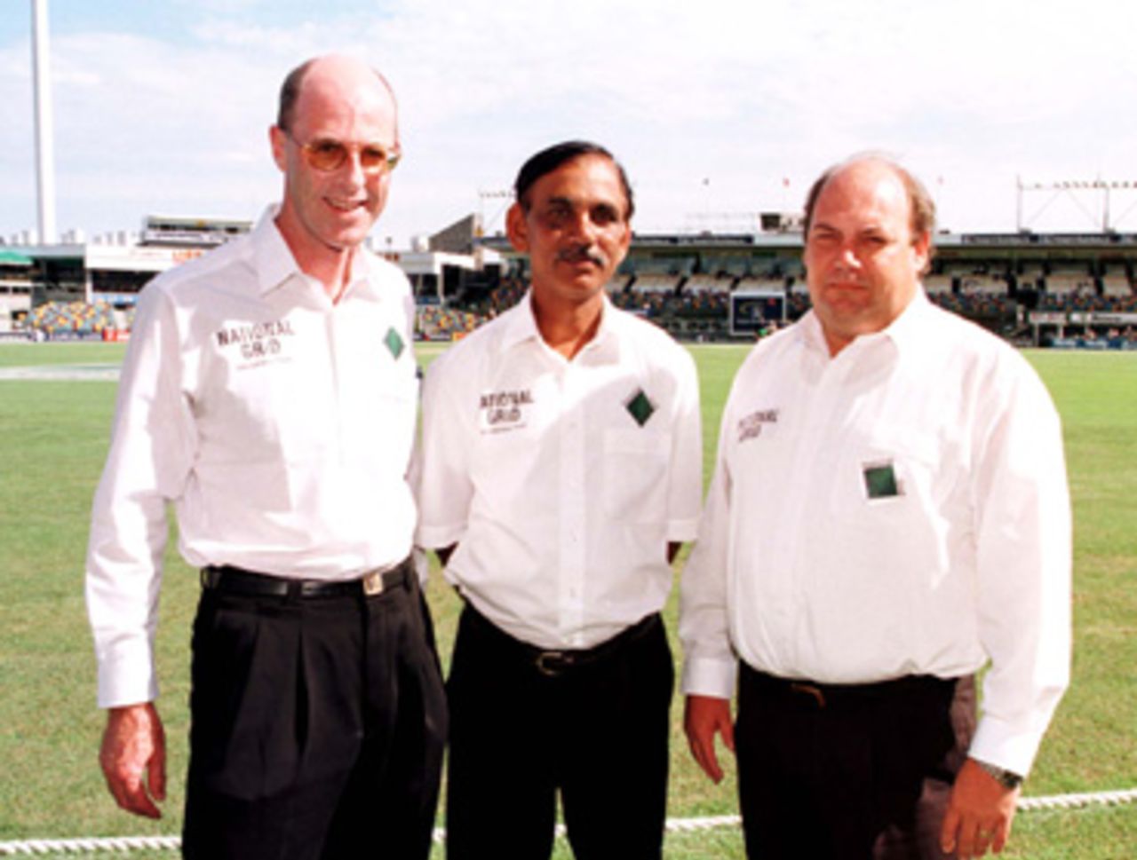 Steve Randell, V.K Ramaswamy and Peter Parker during the 4th day of the 1st Test between Australia and New Zealand at the Gabba, 7 - 11 Nov 1997