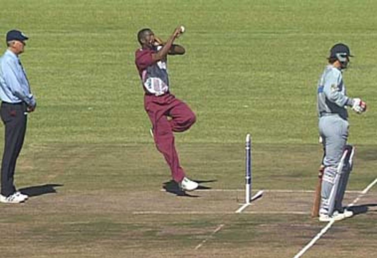 Laurie Williams bowling, Boland v West Indies 'A' v Boland at Boland Bank Park, Paarl, 26 November 1997