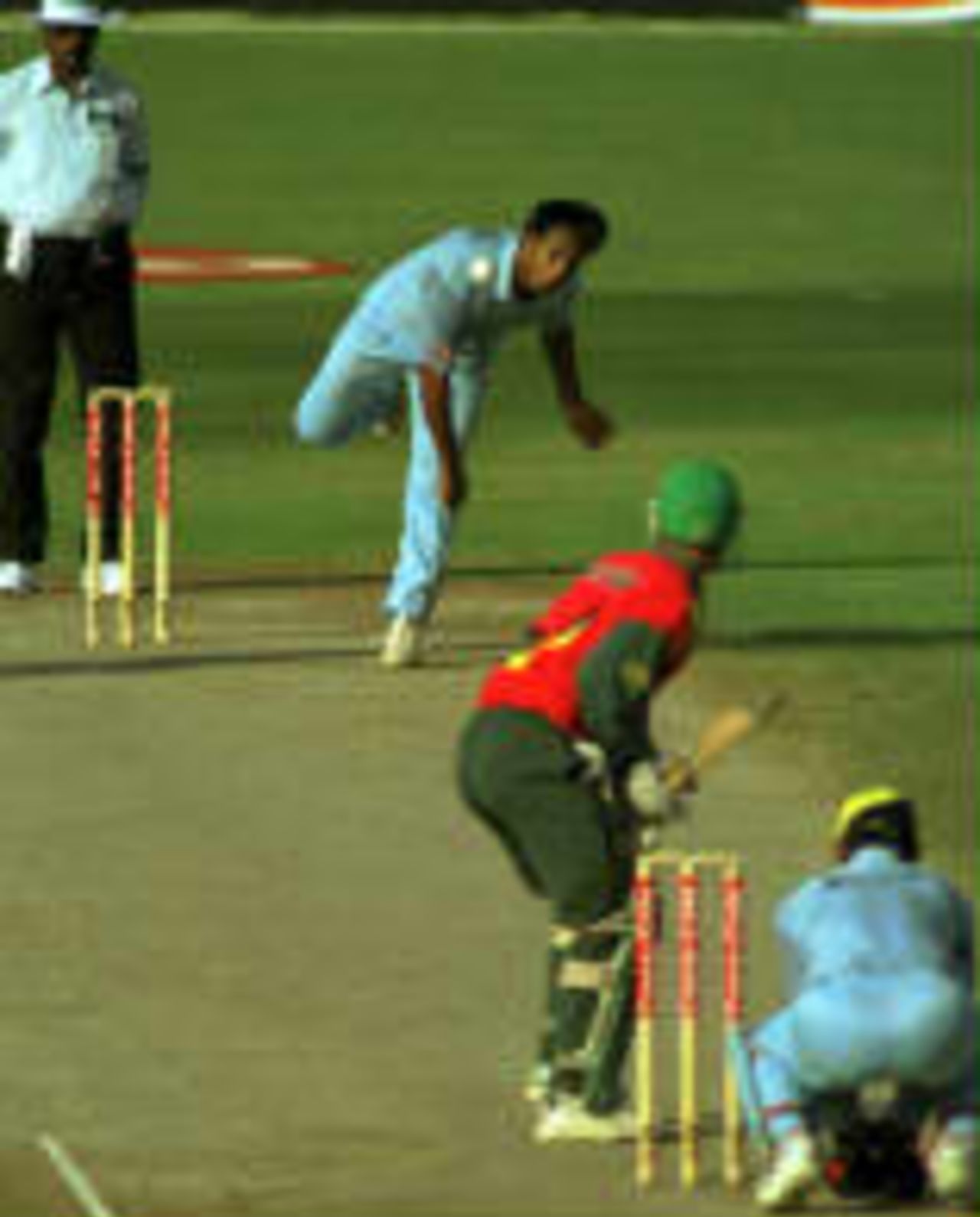 Chopra bowls India v Zimbabwe, match 6, Sharjah, 11 Nov 1998
