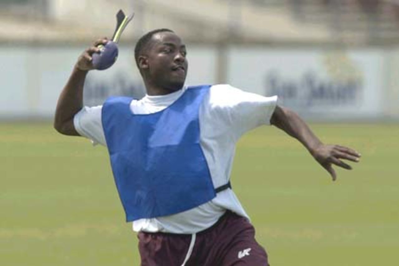 5 Nov 2000: Brian Lara of the West Indies during the team training session today at the WACA cricket ground, as the West Indies in prepere for the up coming test series against Australia. WACA, Perth , Australia.