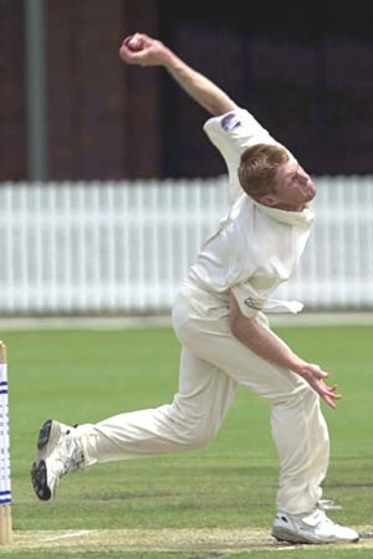 06 Nov 2000: Matthew Inness of Victoria in action against Queensland during the Pura Cup match between Queensland and Victoria played at Allan Border Field in Brisbane, Australia.
