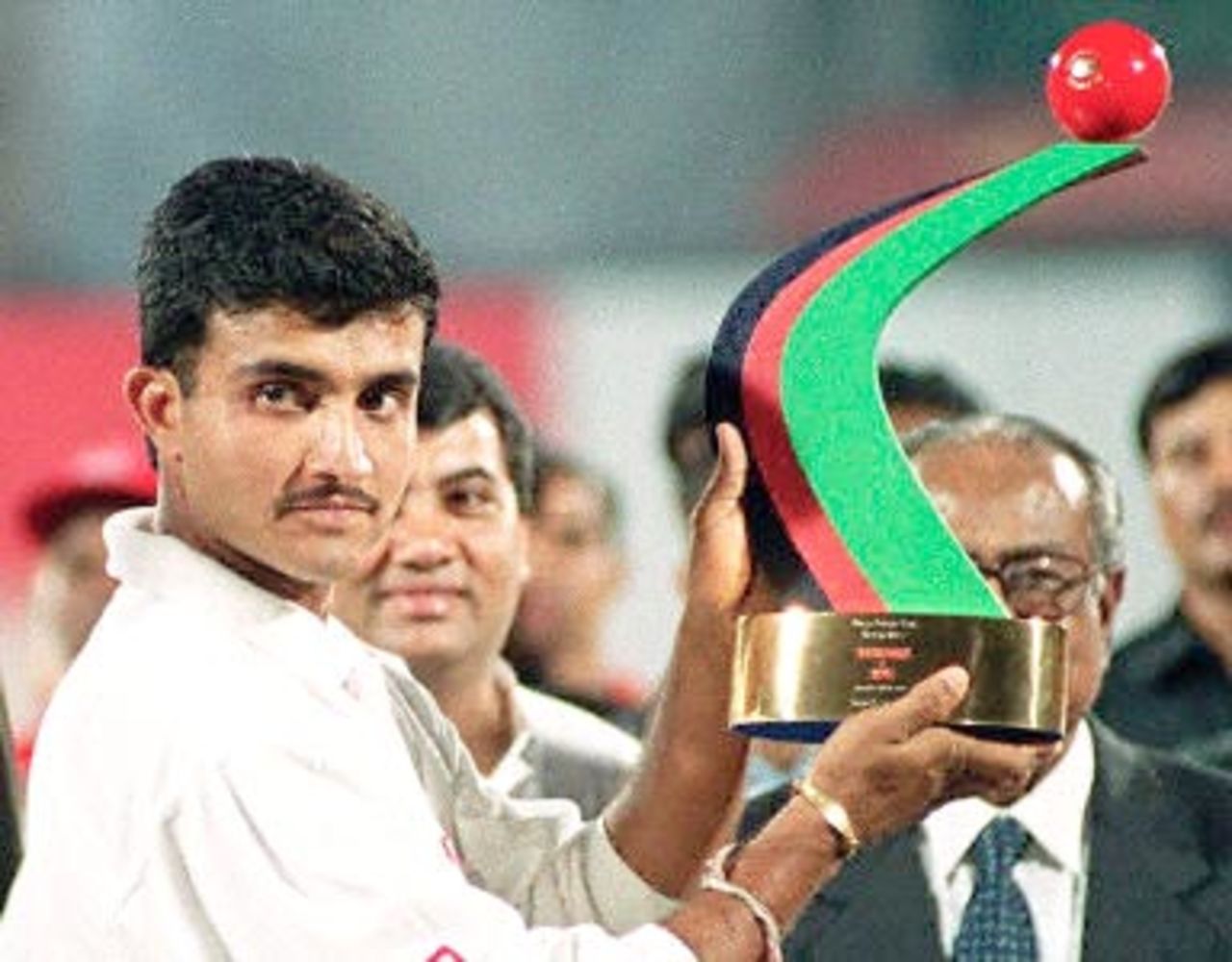 Indian skipper Sourav Ganguly shows the winners trophy 13 November 2000 at the Bangabandhu National Stadium in downtown Dhaka. India won by nine wickets by the end of fourth day's play of Bangladesh's inaugural five day test match.