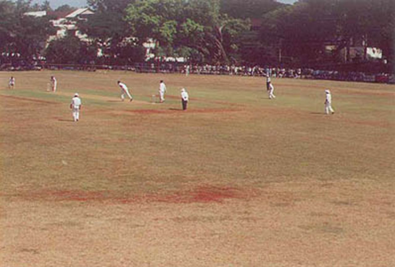 Ganesh in action, Ranji Trophy South Zone League, 2000/01, Karnataka v Andhra, Union Gymkhana Ground, Belgaum, 15-18 November 2000 (Day 1).