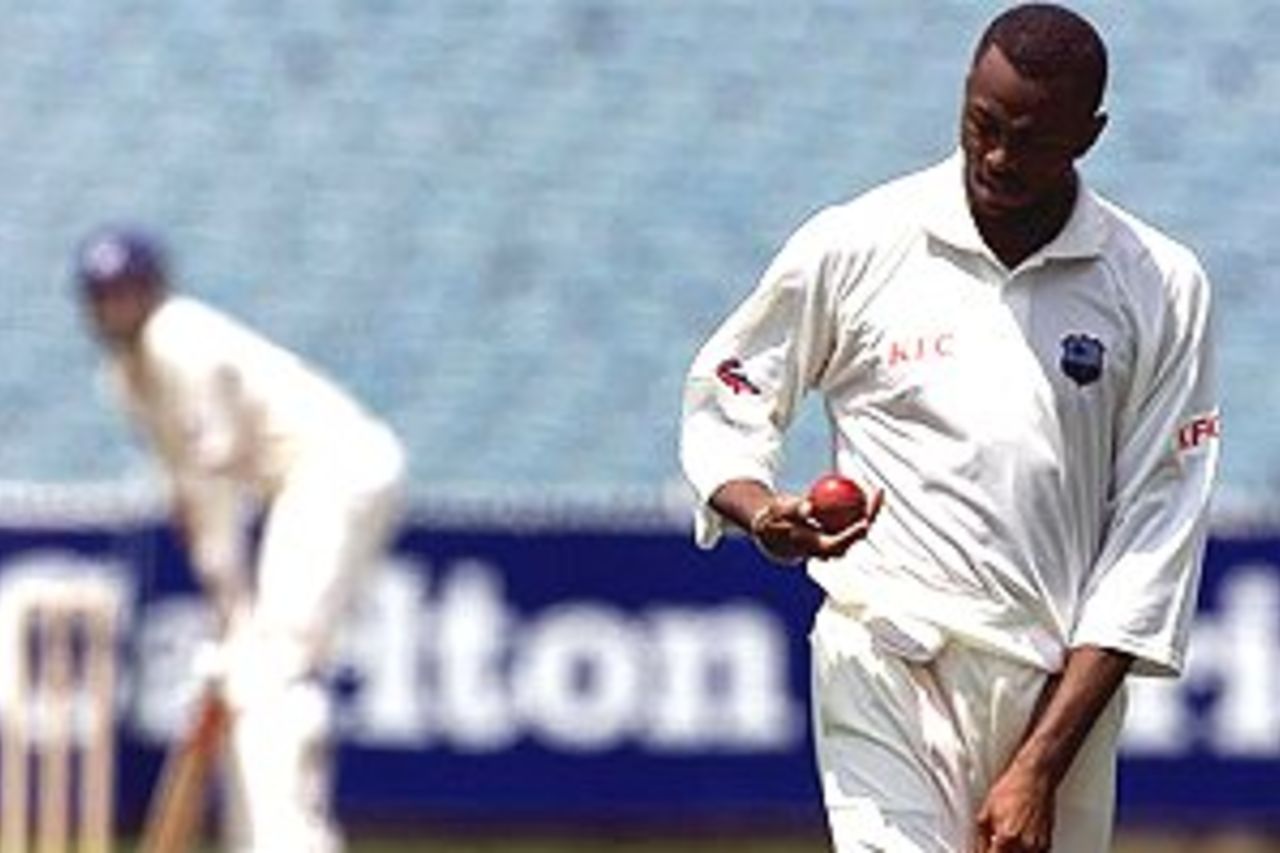 Courtney Walsh of the West Indies turns at the top of his mark during day three of the four day tour match between Victoria and the West  Indies, played at the Melbourne Cricket Ground, Melbourne, Australia.