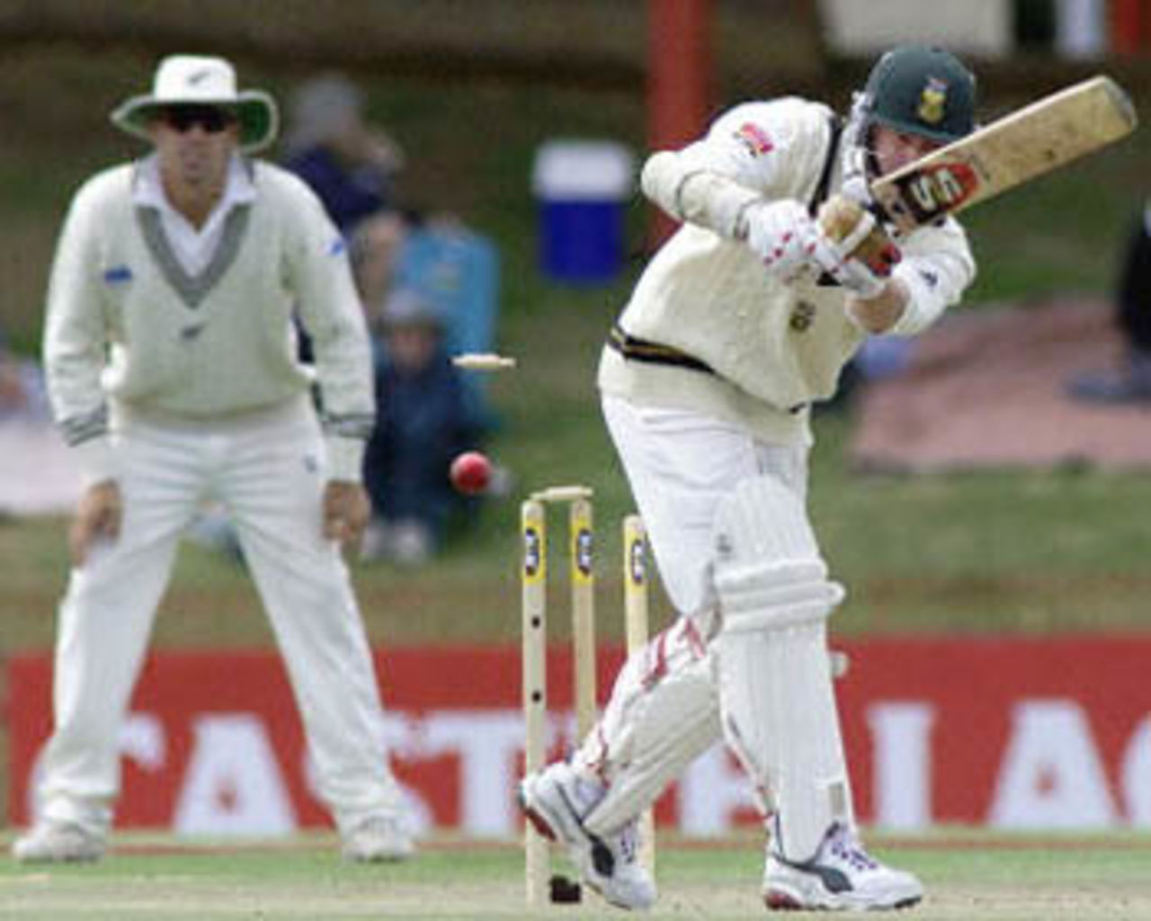 Klusener bowled neck and crop by O'Connor, New Zealand in South Africa, 2000/01, 1st Test, South Africa v New Zealand, Goodyear Park, Bloemfontein, 17-21 November 2000 (Day 2).