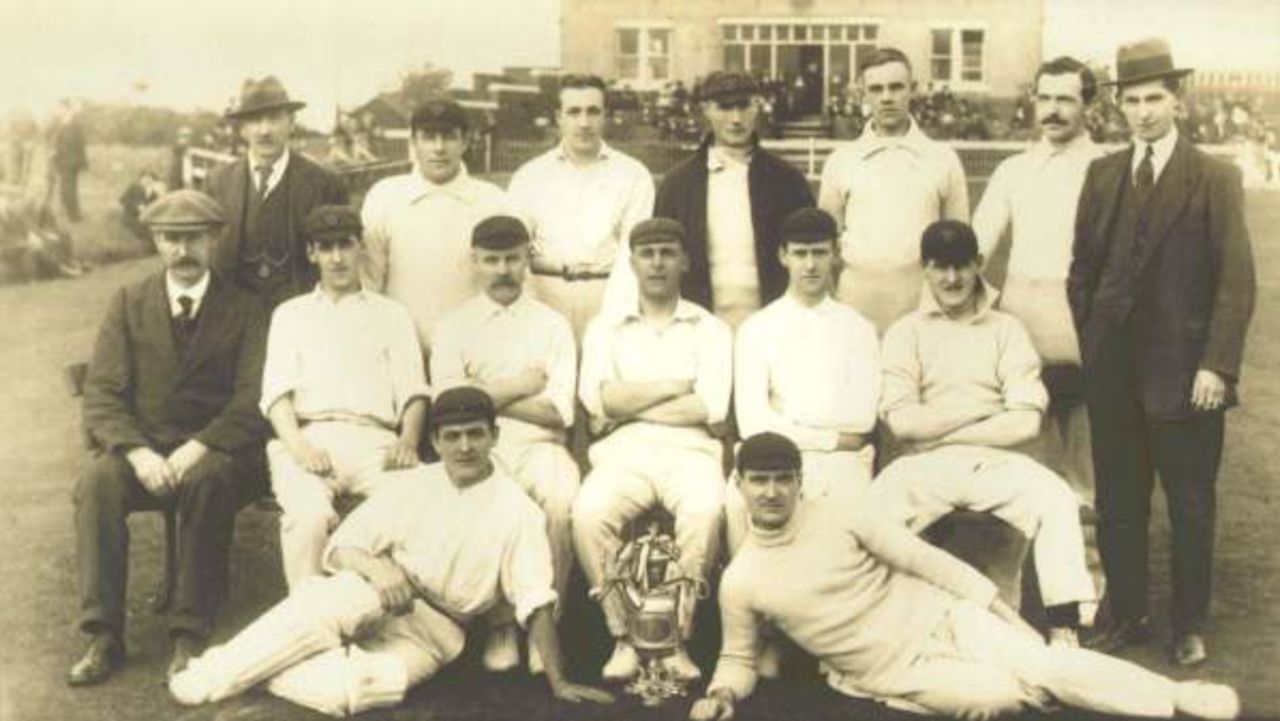 Accrington Cricket Club, Lancashire League Champions 1916