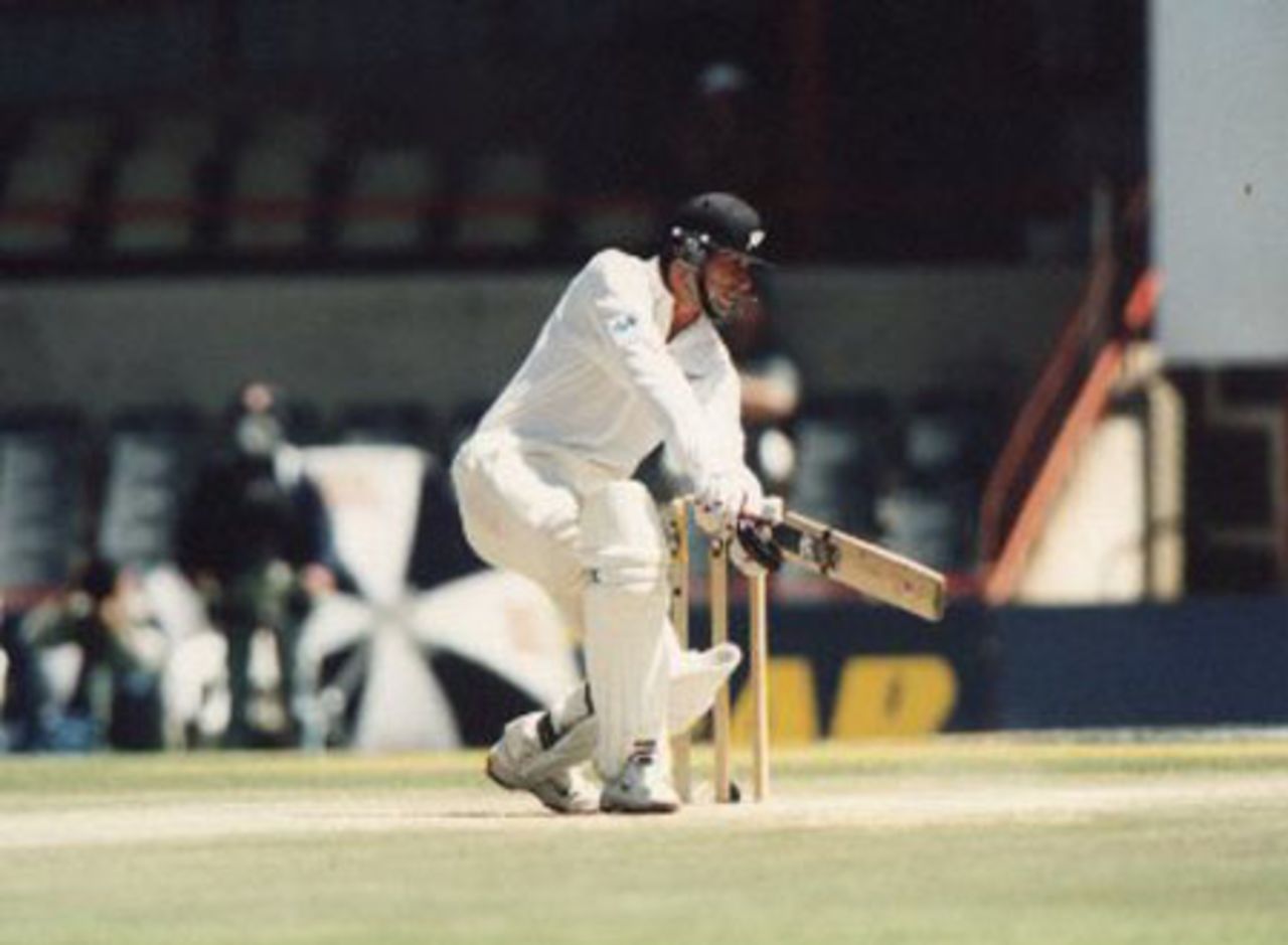 In the 1st Test between South Africa and New Zealand Nov 2000