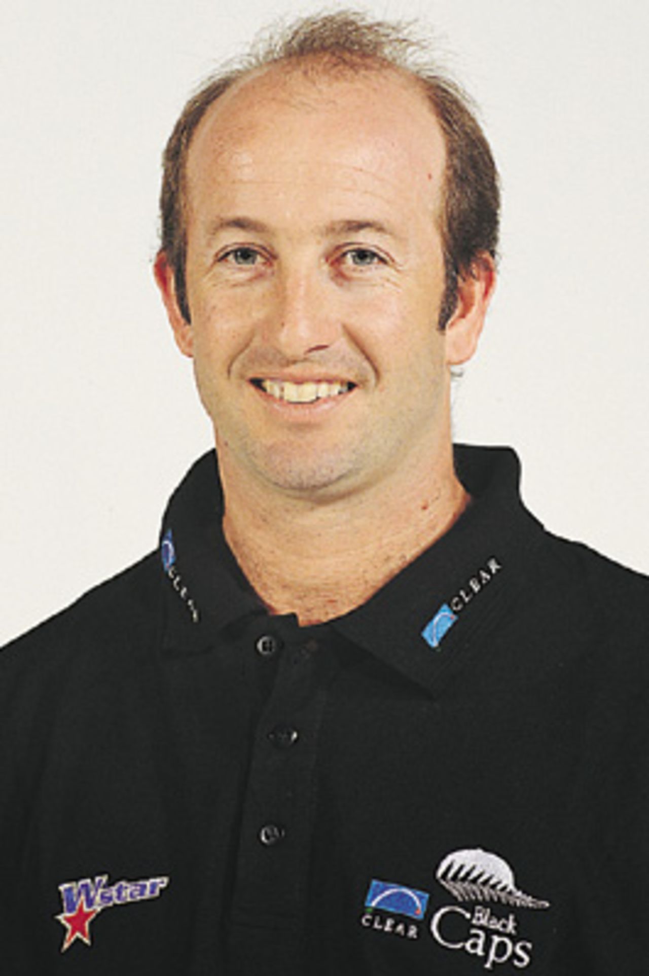 Portrait of Chris Harris - New Zealand player in the 2000/01 season