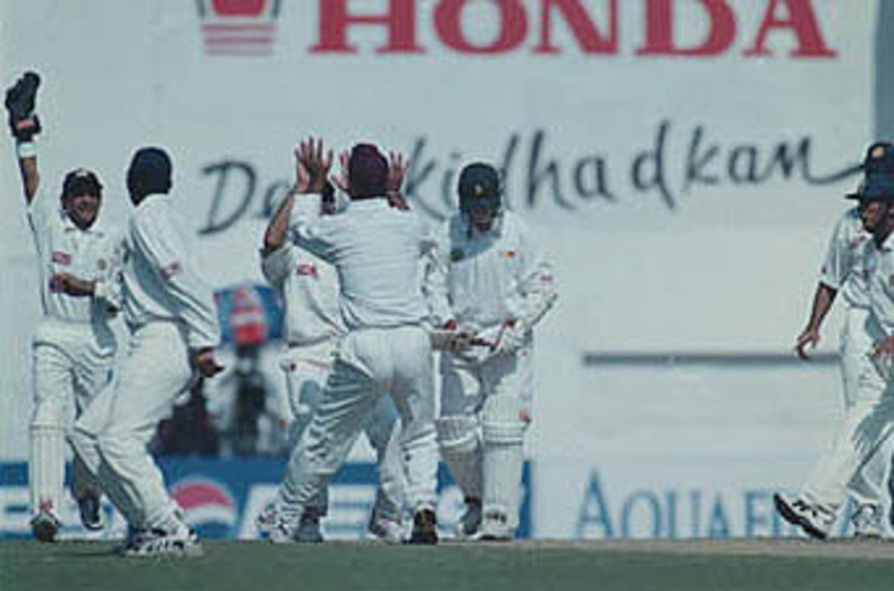 Indians in a jubilant mood after getting rid of Campbell, Zimbabwe in India, 2000/01, 2nd Test, India v Zimbabwe, Vidarbha C.A. Ground, Nagpur, 25-29 November 2000 (Day 3).