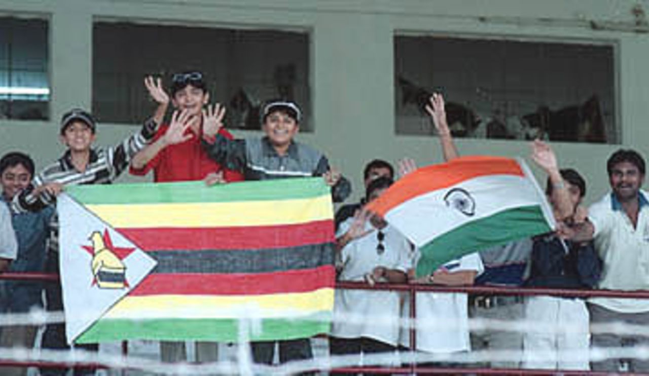 Supporters displaying the flags of both countries, Zimbabwe in India, 2000/01, 2nd Test, India v Zimbabwe, Vidarbha C.A. Ground, Nagpur, 25-29 November 2000 (Day 4).