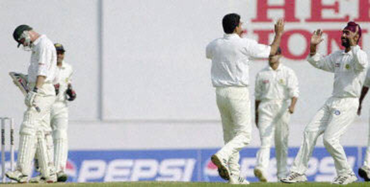 Sharandeep and Zaheer are delighted as the latter dismisses Campbell, Zimbabwe in India, 2000/01, 2nd Test, India v Zimbabwe, Vidarbha C.A. Ground, Nagpur, 25-29 November 2000 (Day 5).