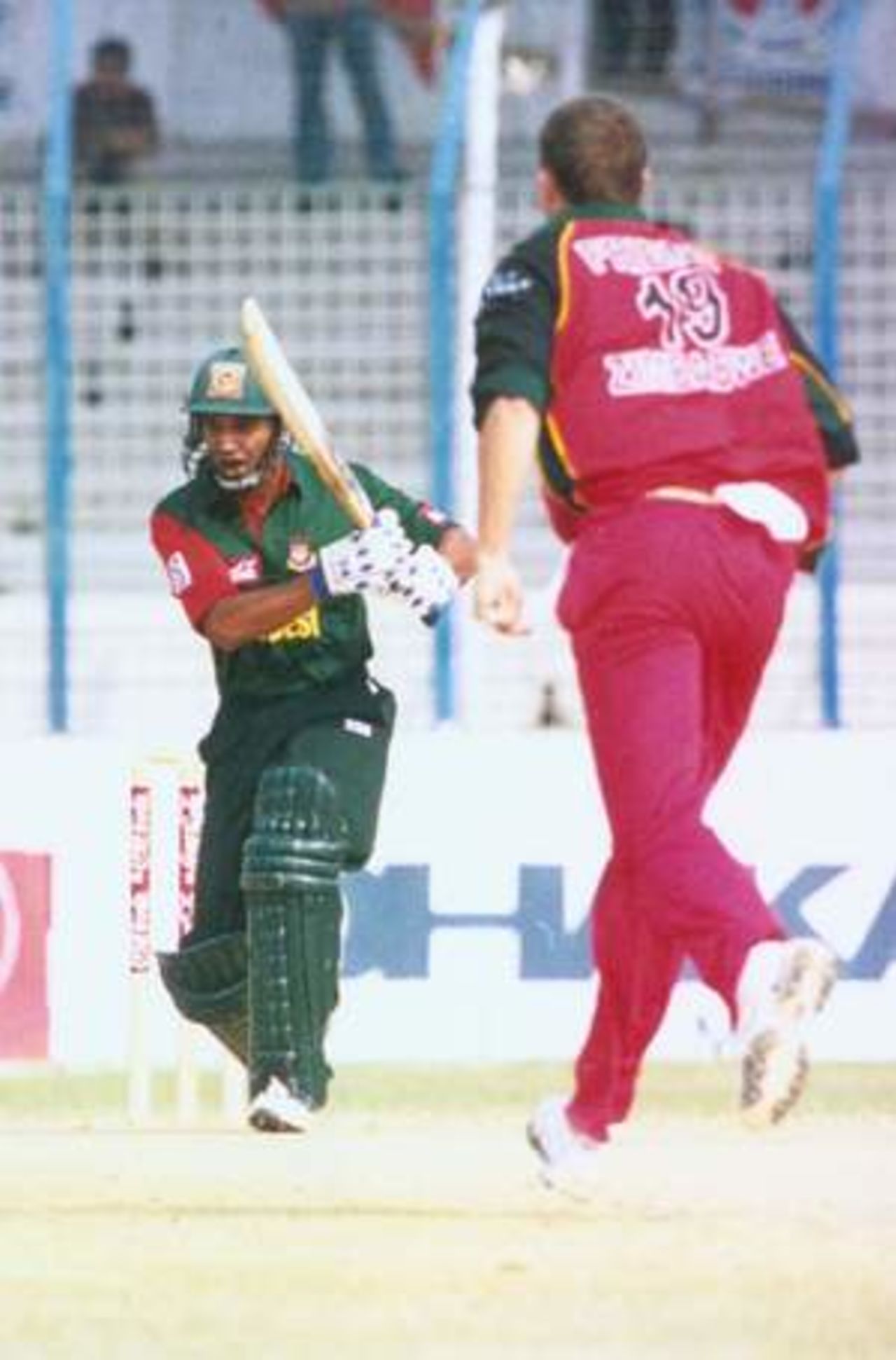 Habibul Bashar in action against Zimbabwe