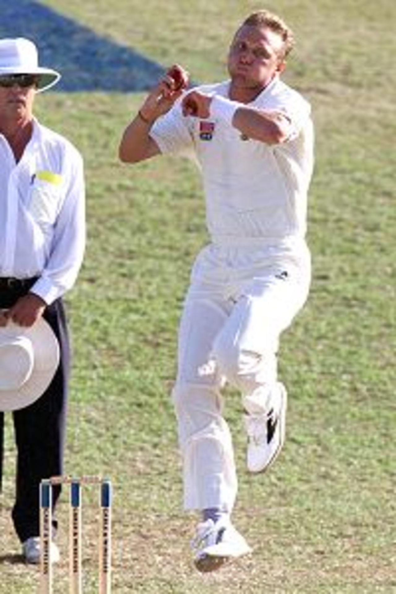 11 Mar 2001: Allan Donald bowling in the late afternoon during the South Africa v West Indies 1st Test Bourda Stadium Georgetown Guayana West Indies Day 3.