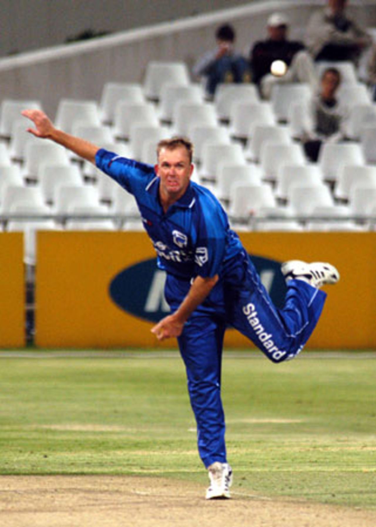 Claude Henderson in his delivery stride against EP