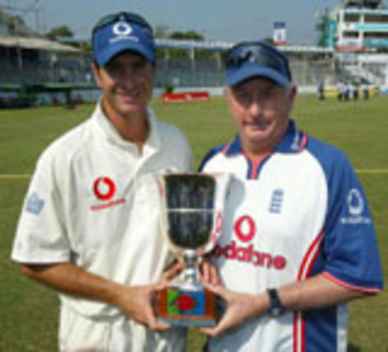 Michael Vaughan and Duncan Fletcher with trophy, Bangladesh v England, Chittagong, 2nd Test, November 1, 2003