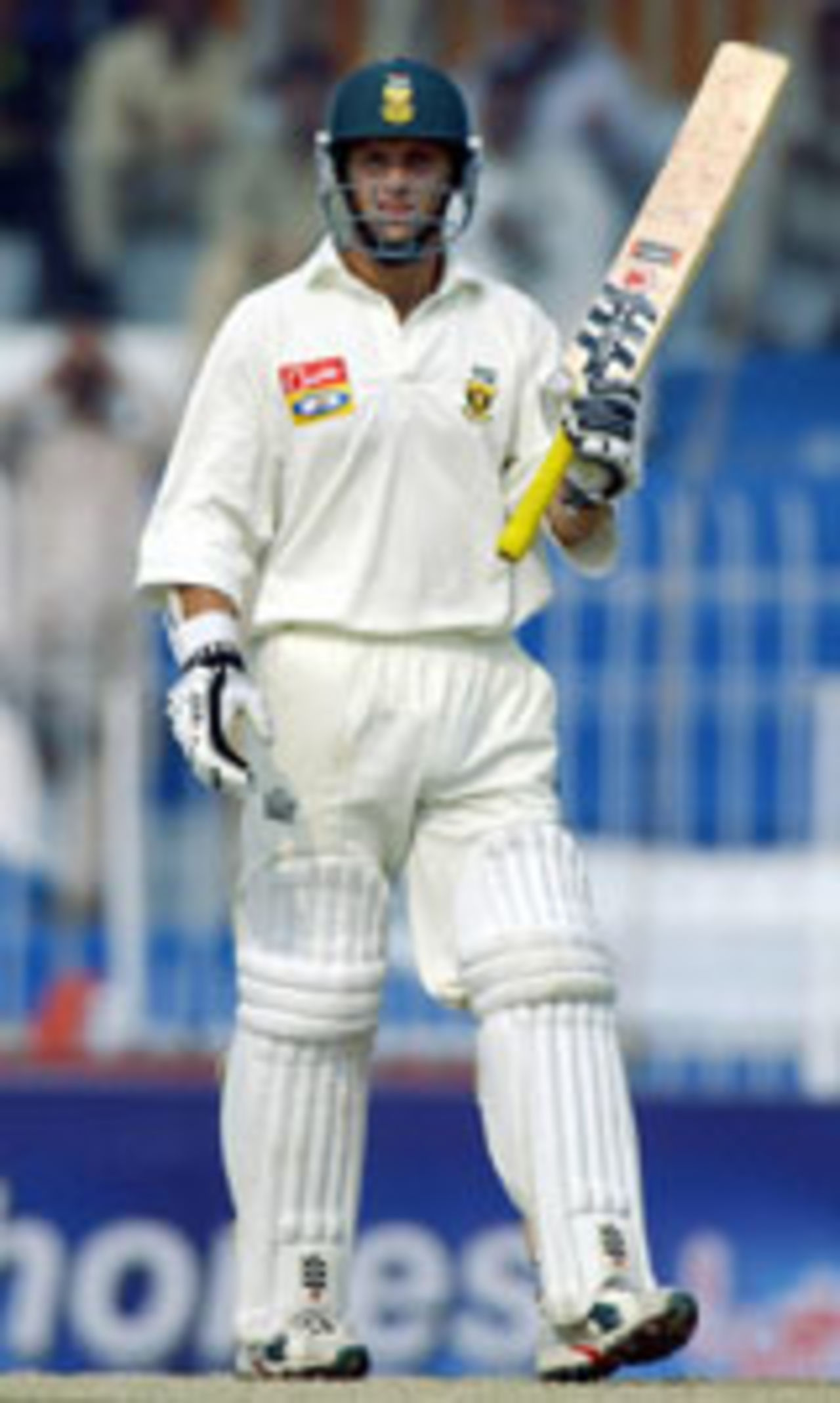 Gary Kirsten acknowledges hundred , Pakistan v South Africa , 2nd Test, Faisalabad, October 27, 2003