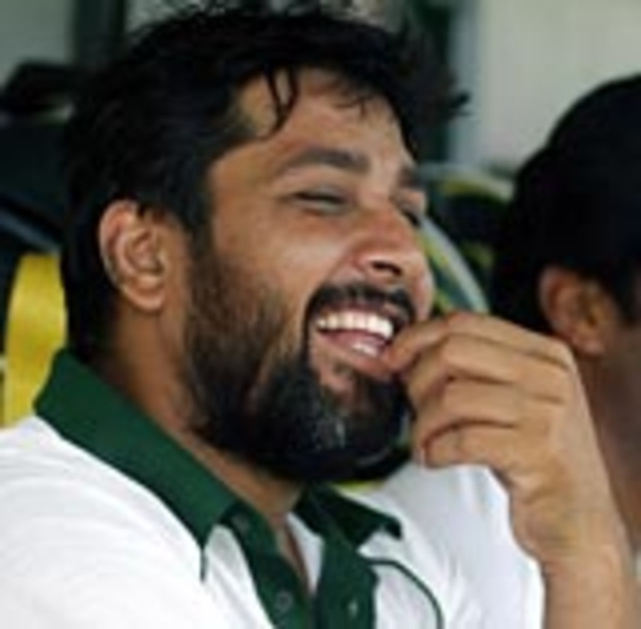 Inzamam-ul-Haq laughing during a press conference, July 15, 2004