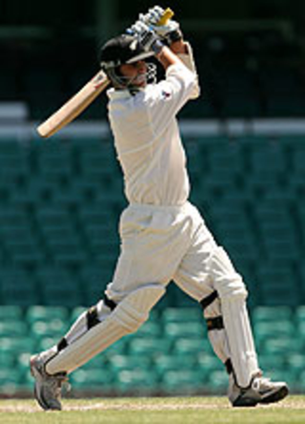 Mathew Sinclair drives, New South Wales v New Zealanders, SCG, November 13 2004