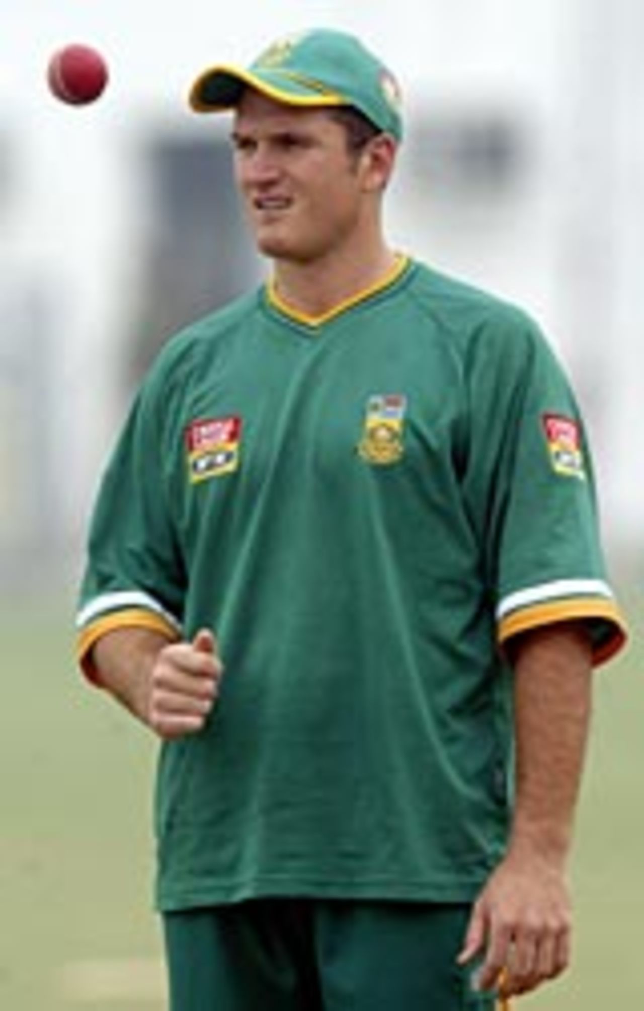 Graeme Smith warms up ahead of the first Test at Kanpur against India, November 2004