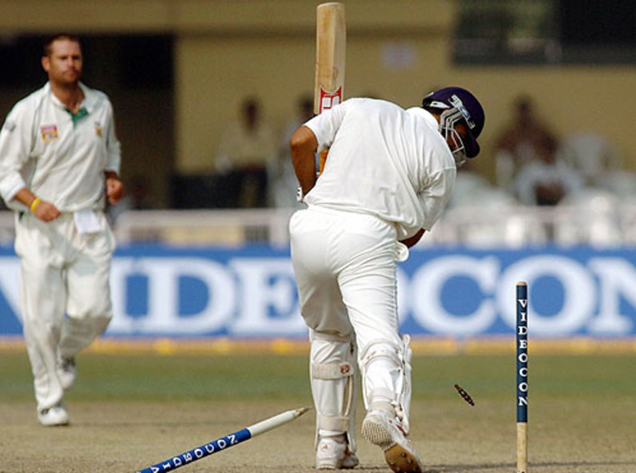 Andrew Hall made a mess of Zaheer Khan's stumps as India collapsed on the final morning, India v South Africa, 1st Test, Kanpur, 5th day, November 24, 2004