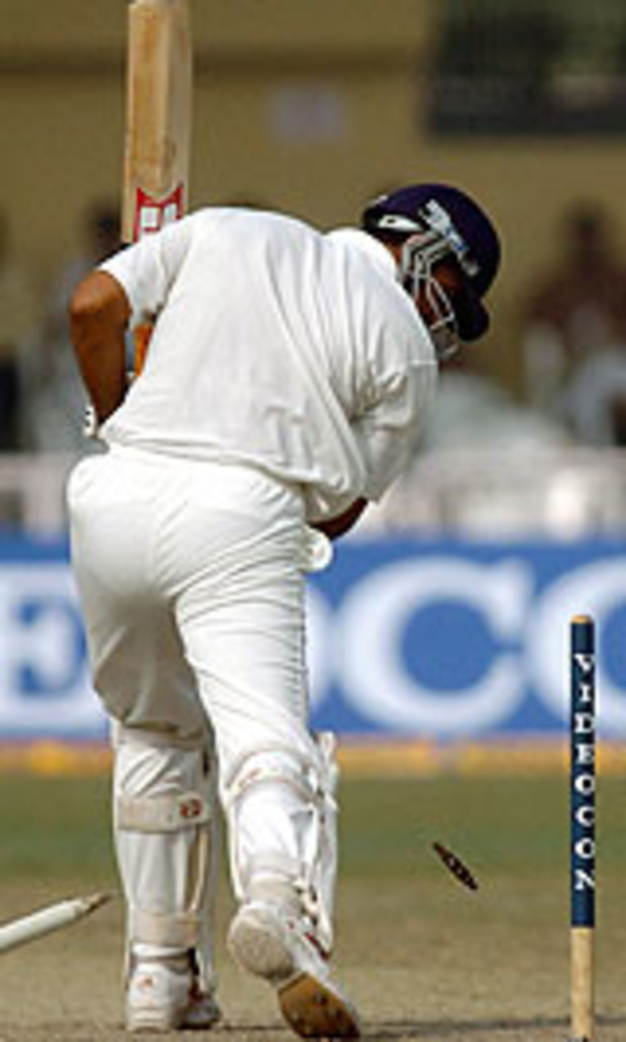 Zaheer Khan loses his stumps, India v South Africa, 1st Test, Kanpur, 5th day, November 24, 2004