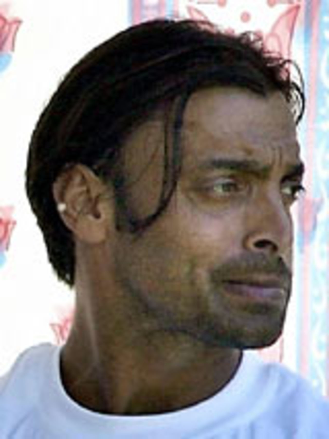 Shoaib Akhtar looking thoughtful, September 4, 2004