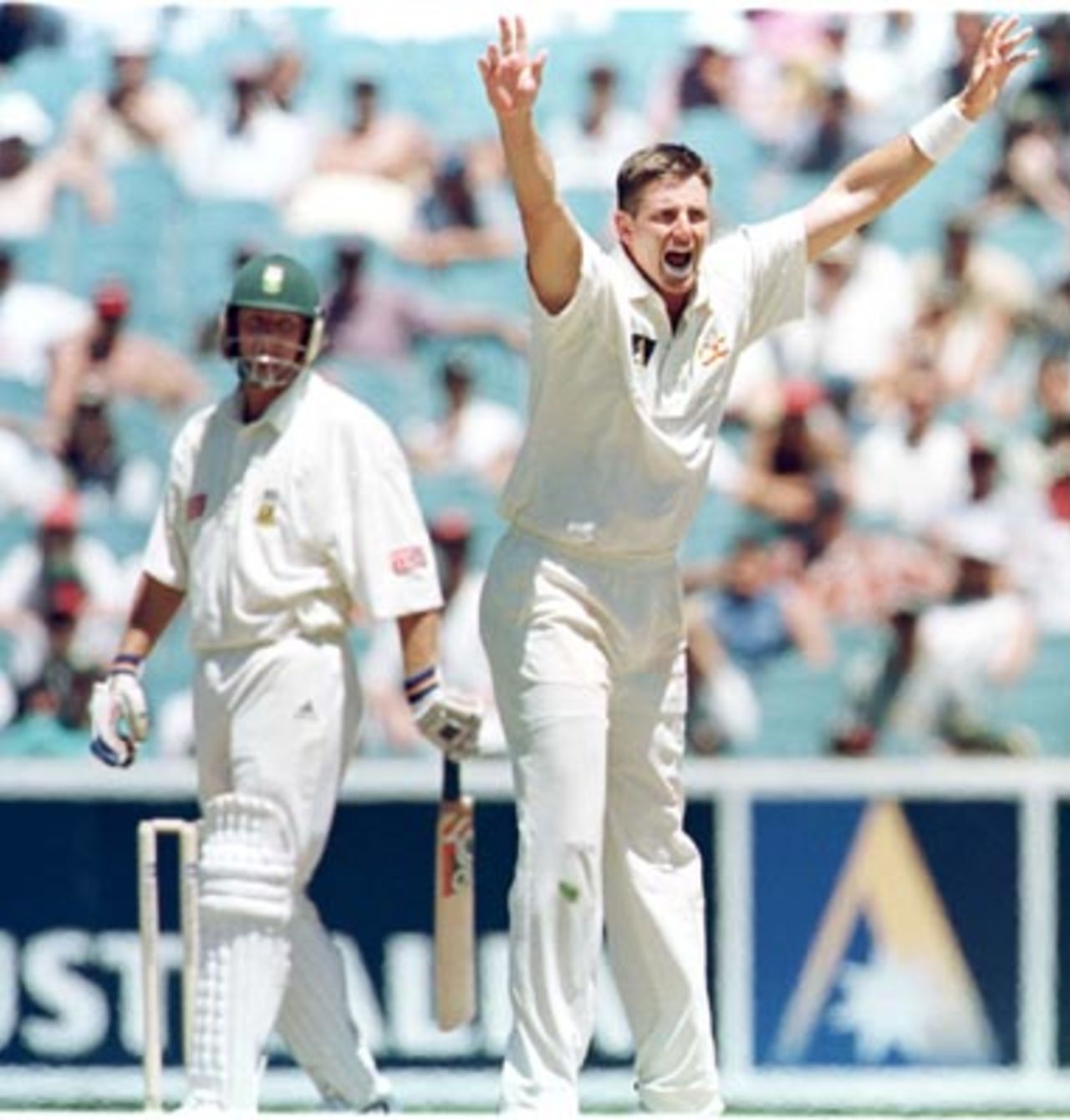 Michael Kasprowicz appeals during the 3rd day of the Australia v South Africa Test match at the MCG in Melbourne. December 28th 1997.