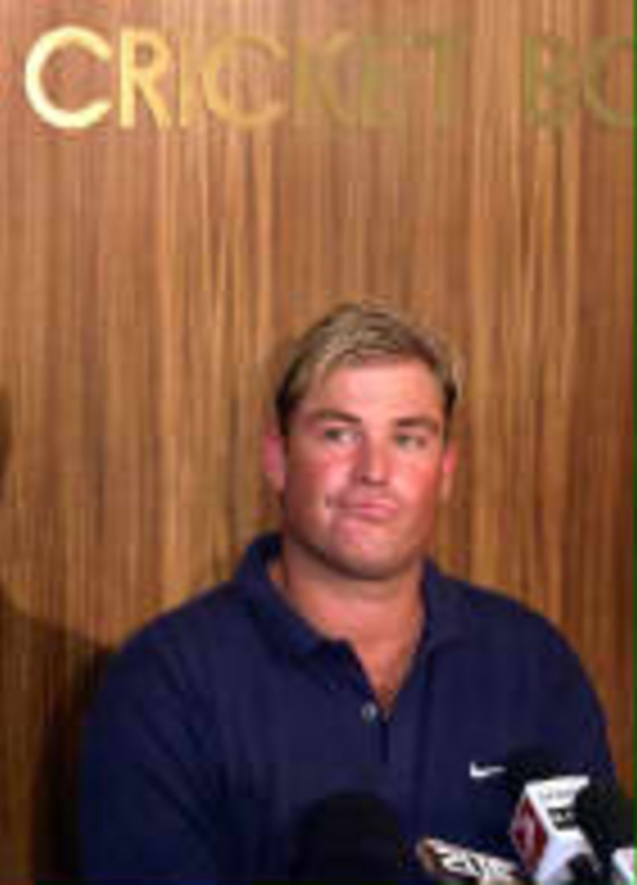 Warne at the press conference announcing his inclusion in the 5th test squad  - England in Australia, 1998-99