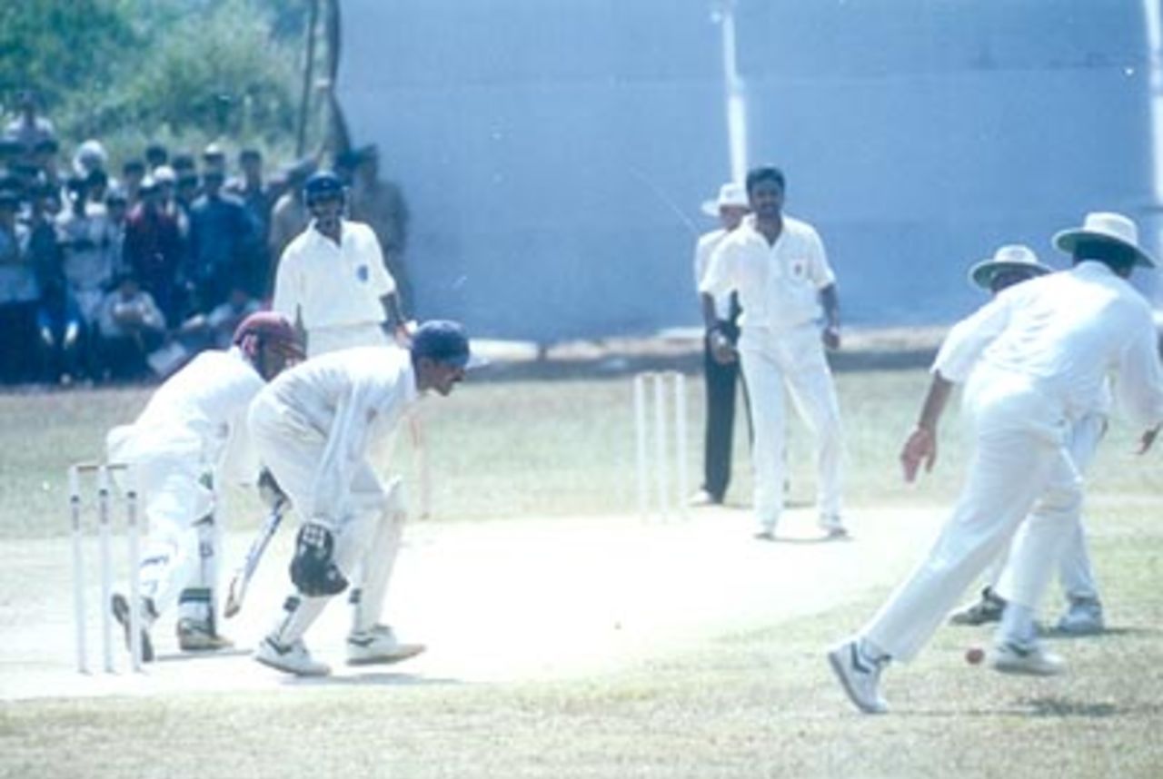 S Shanker opens the face of the bat to get Raju away between silly point and first slip, Kerala v Hyderabad, Ranji Trophy (South Zone League) 1999/00, 24-27 November 1999 at Regional Engineering College Ground, Kozhikode.