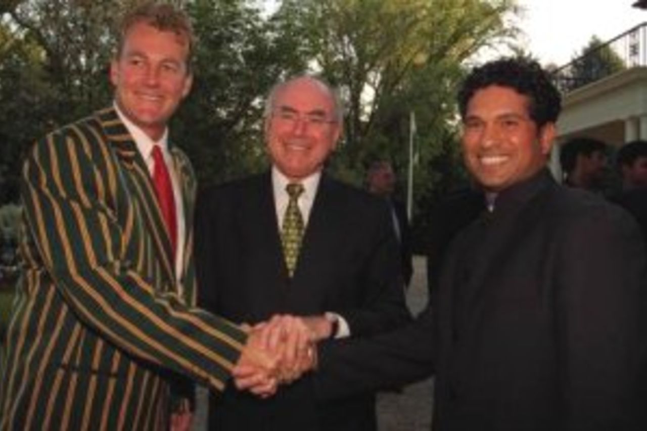 6 Dec 1999: John Howard Prime Minister of Australia with his Captain Shane Lee and Sachin Tendulkar, Captain of India at the Prime Ministers Lodge in Canberra in preparation for the Prime Ministers X1 game in Canberra.