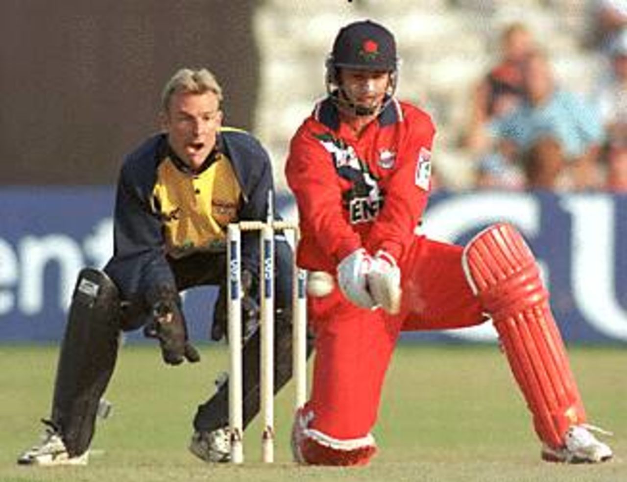 Graham Lloyd reverse sweeping, Hampshire v Lancashire, National League 1st Division, 25 July 1999