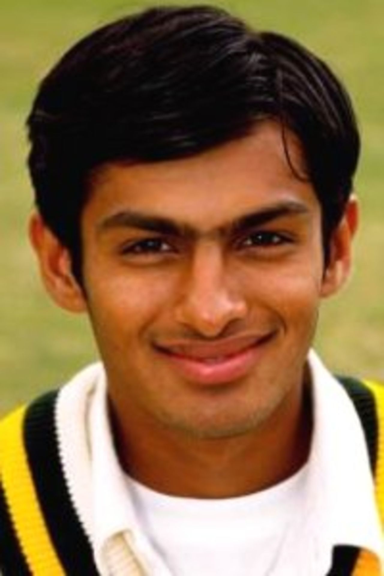 31 Aug 1998: A portrait of Shoaib Malik of Pakistan during a match between England U19 v Pakistan U19 played at Chelmsford, Essex, England
