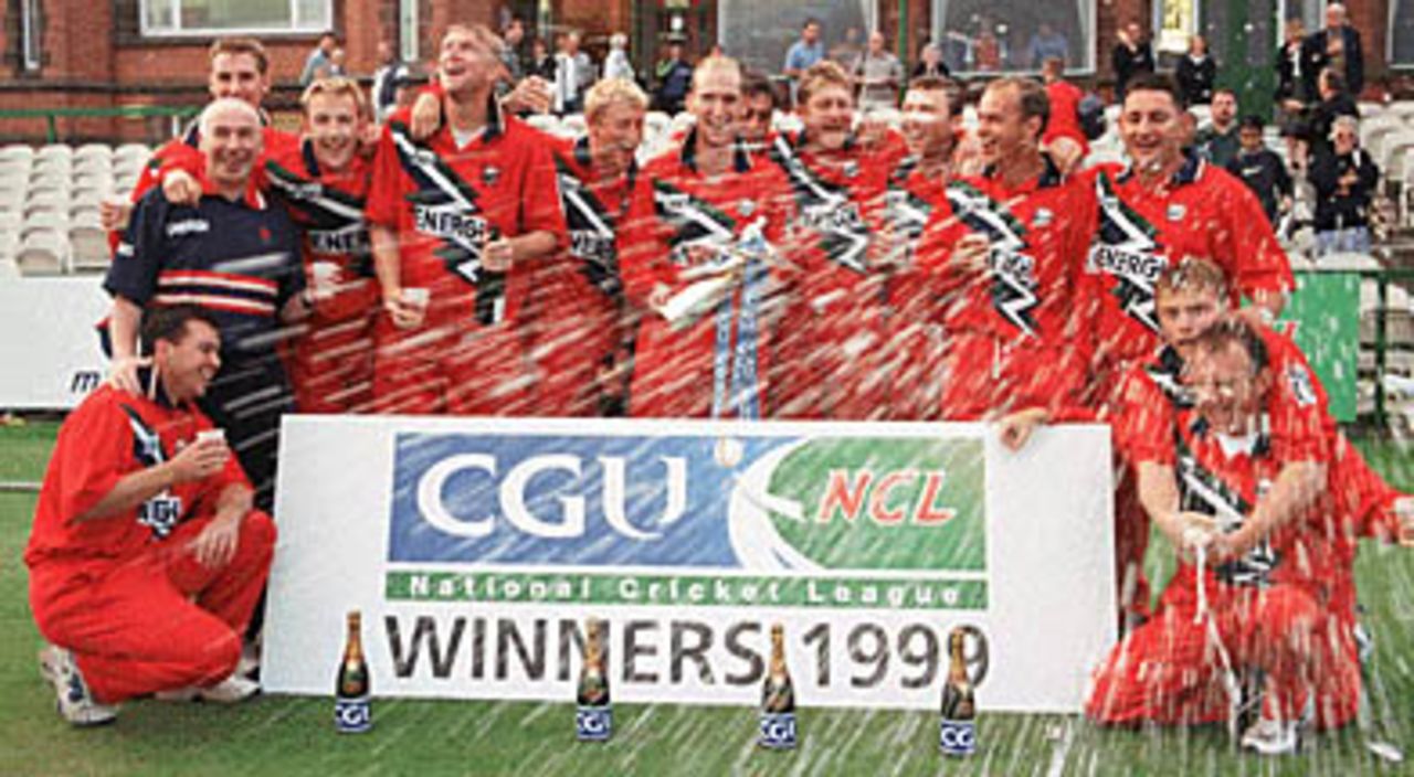 The Lancashire Lightning celebrate, Old Trafford, National League 1st Division 1999